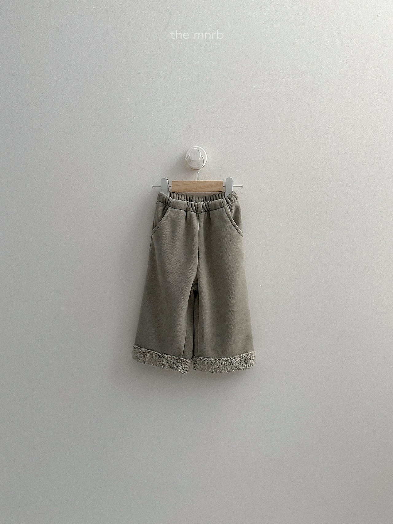 Mnirobe | Roll-up straight pants