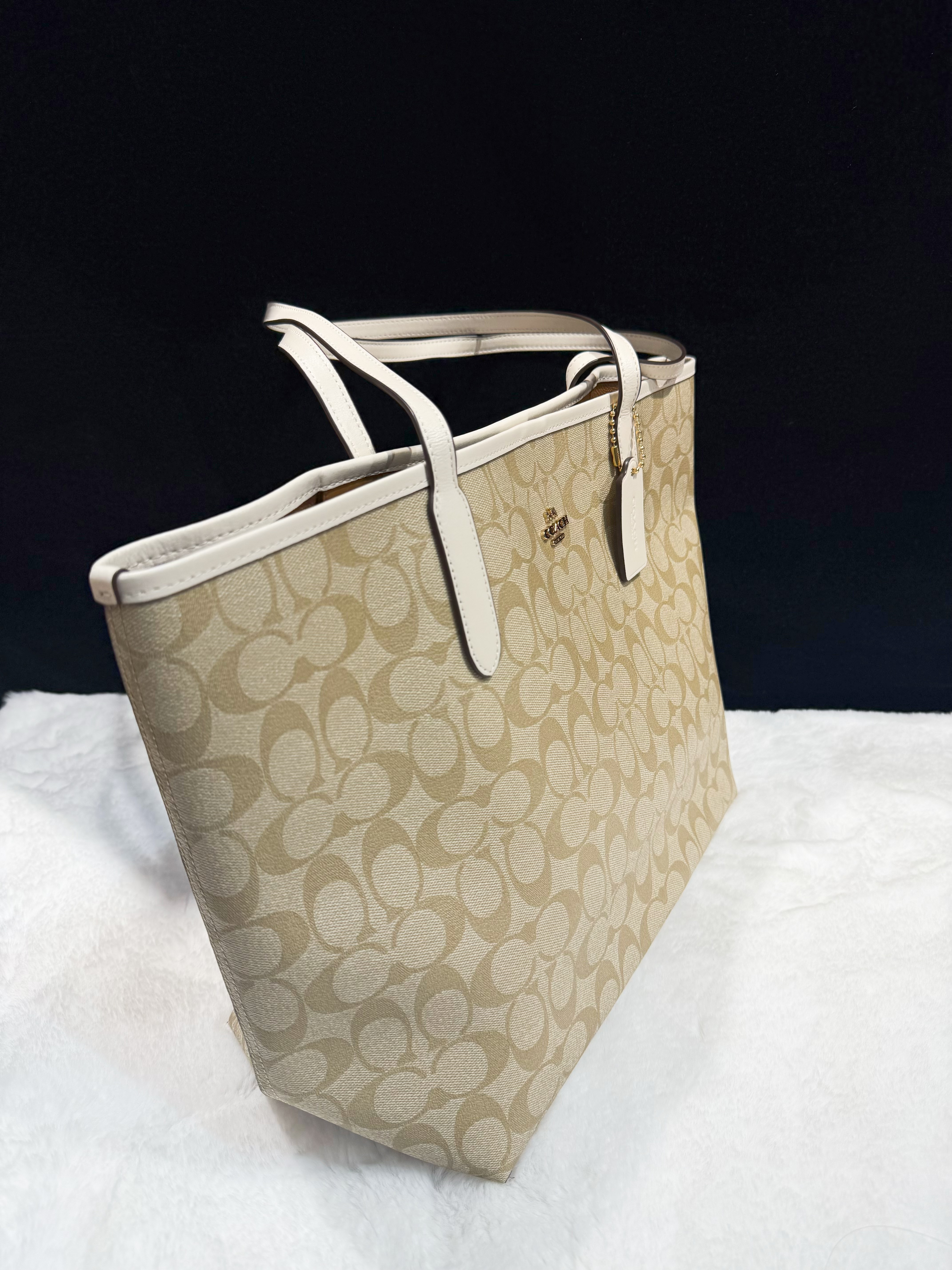 Coach City tote white/m