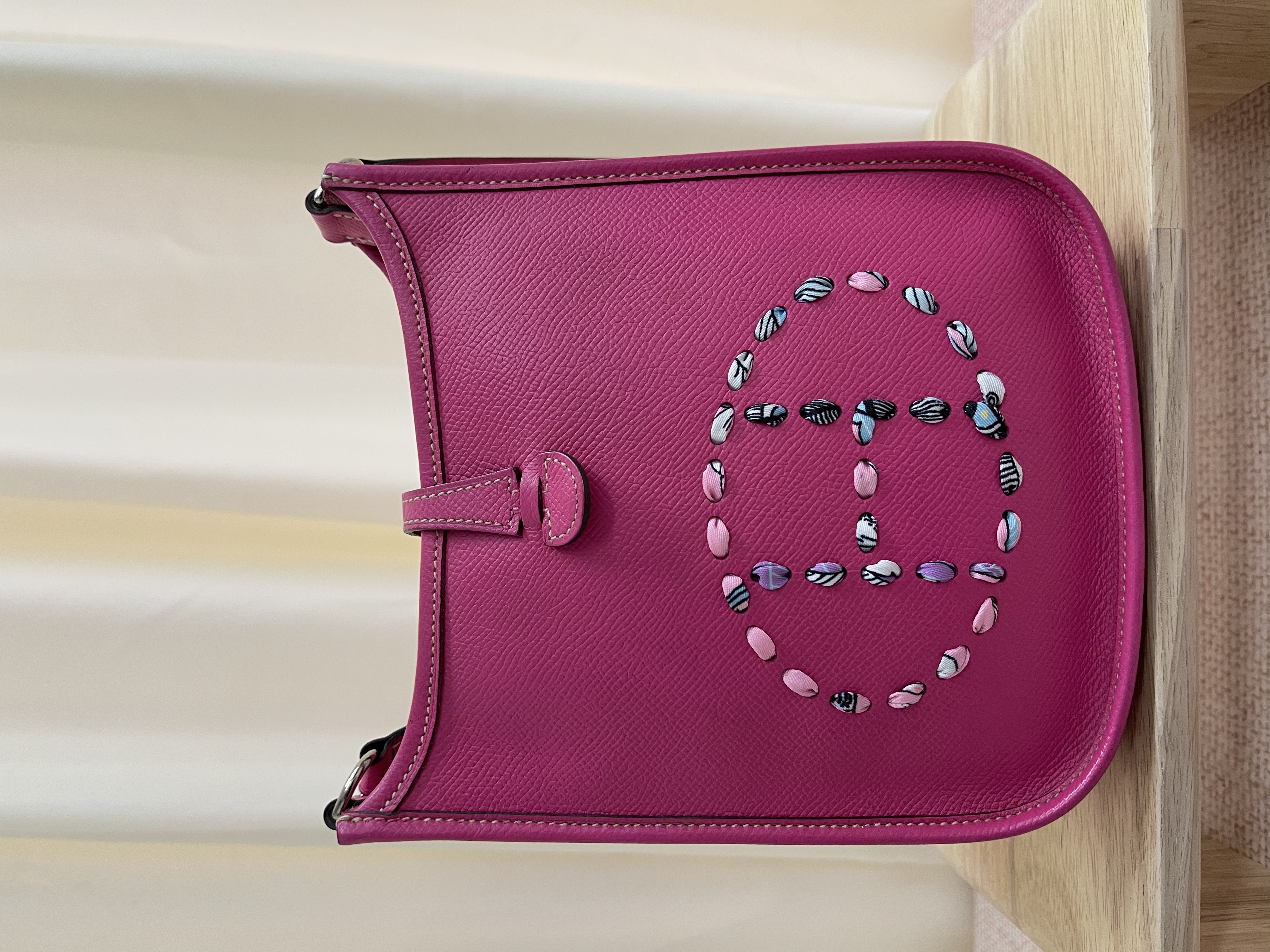 Pre-Owned HERMES MiniE / Stamp 框P / Product Code: 26022510