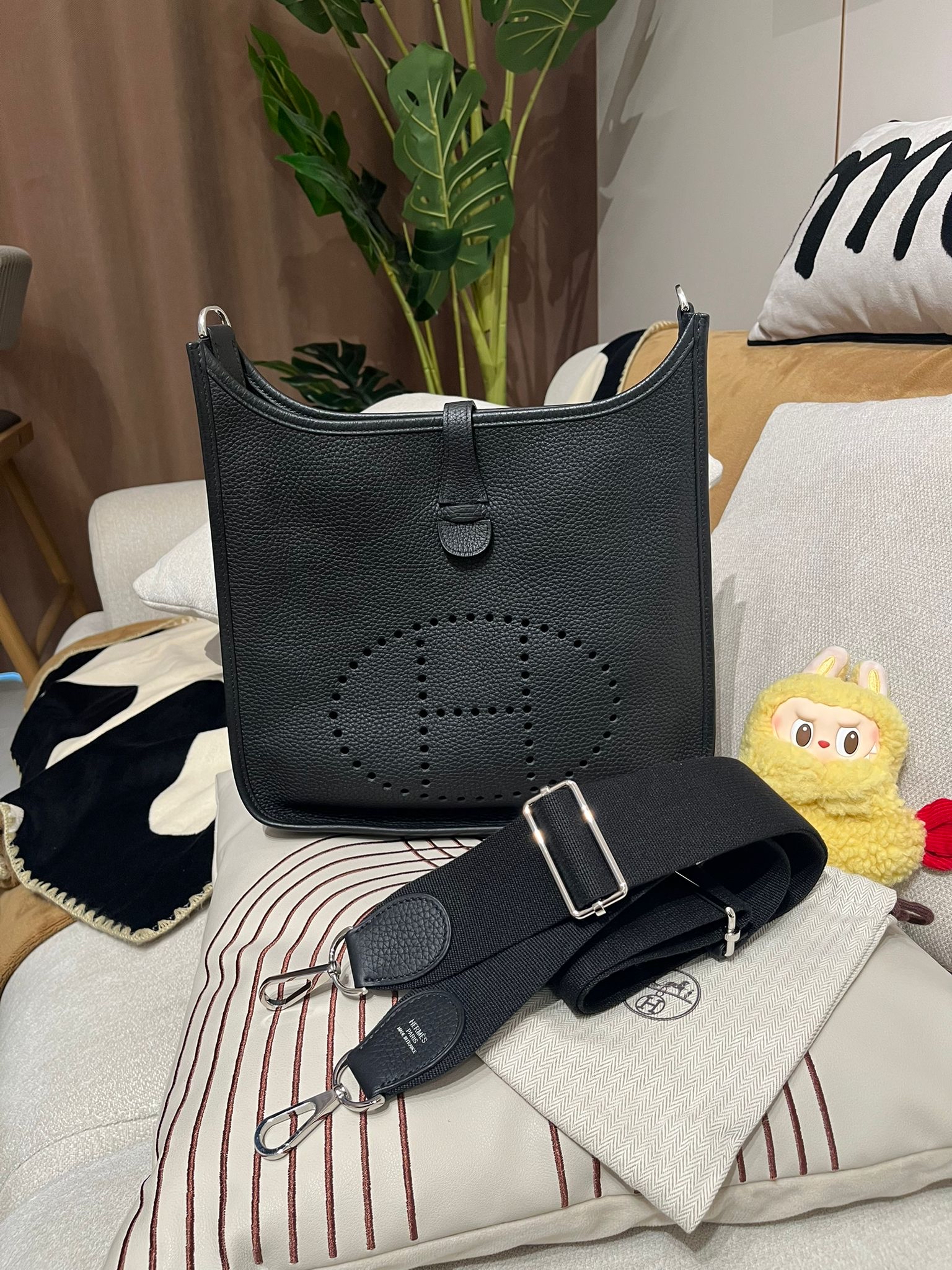 Hermes evelyne 29, STAMP D 黑銀100%Authentic ,98%new ✅專門店收據✅塵袋✅box 