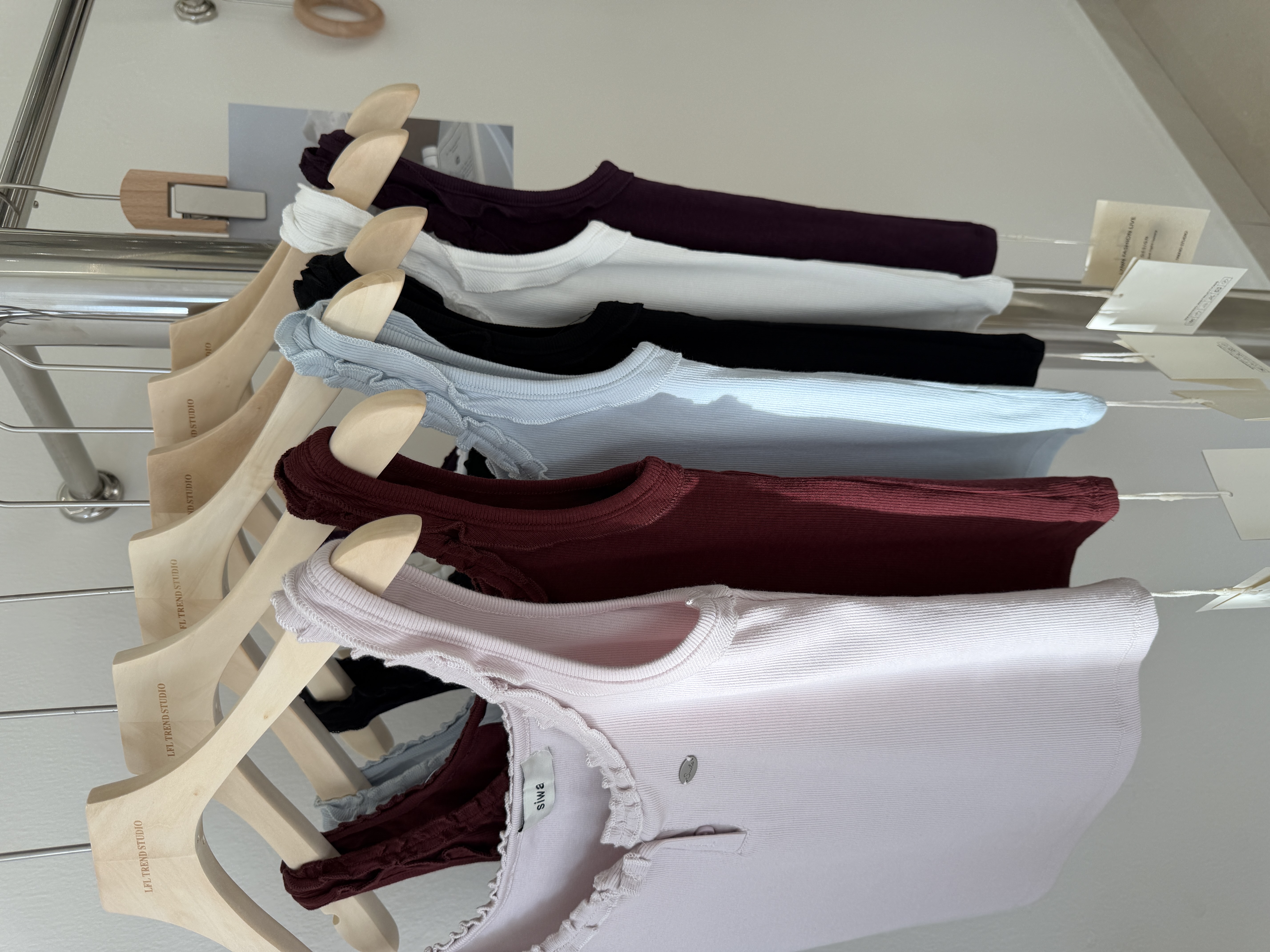 6589 爆款木耳边针织背心