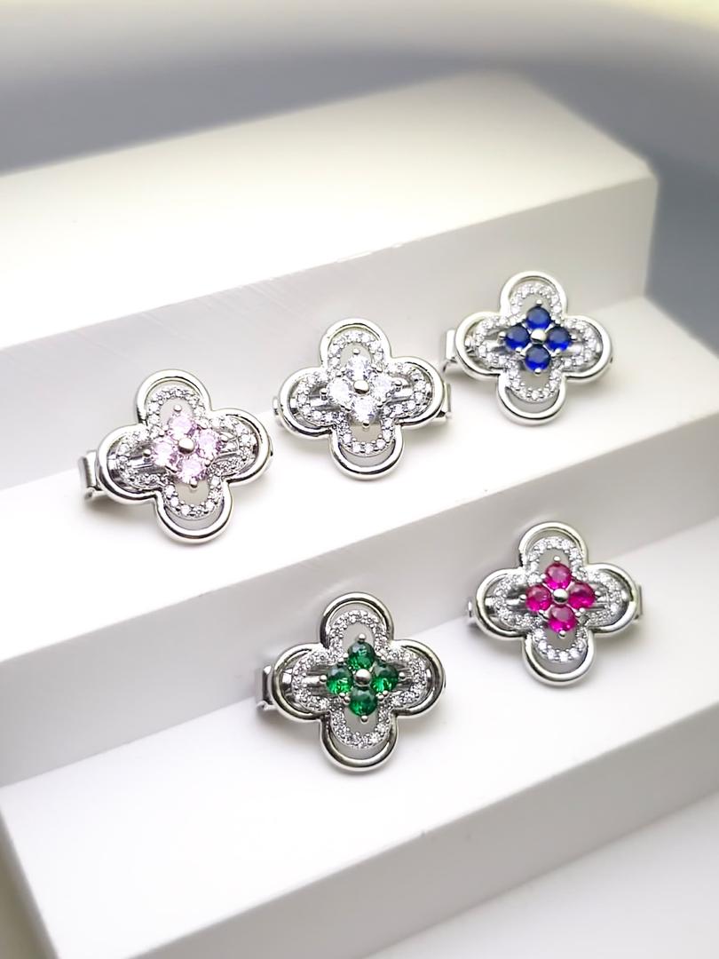 Swarovski Lumière Clover Brooch