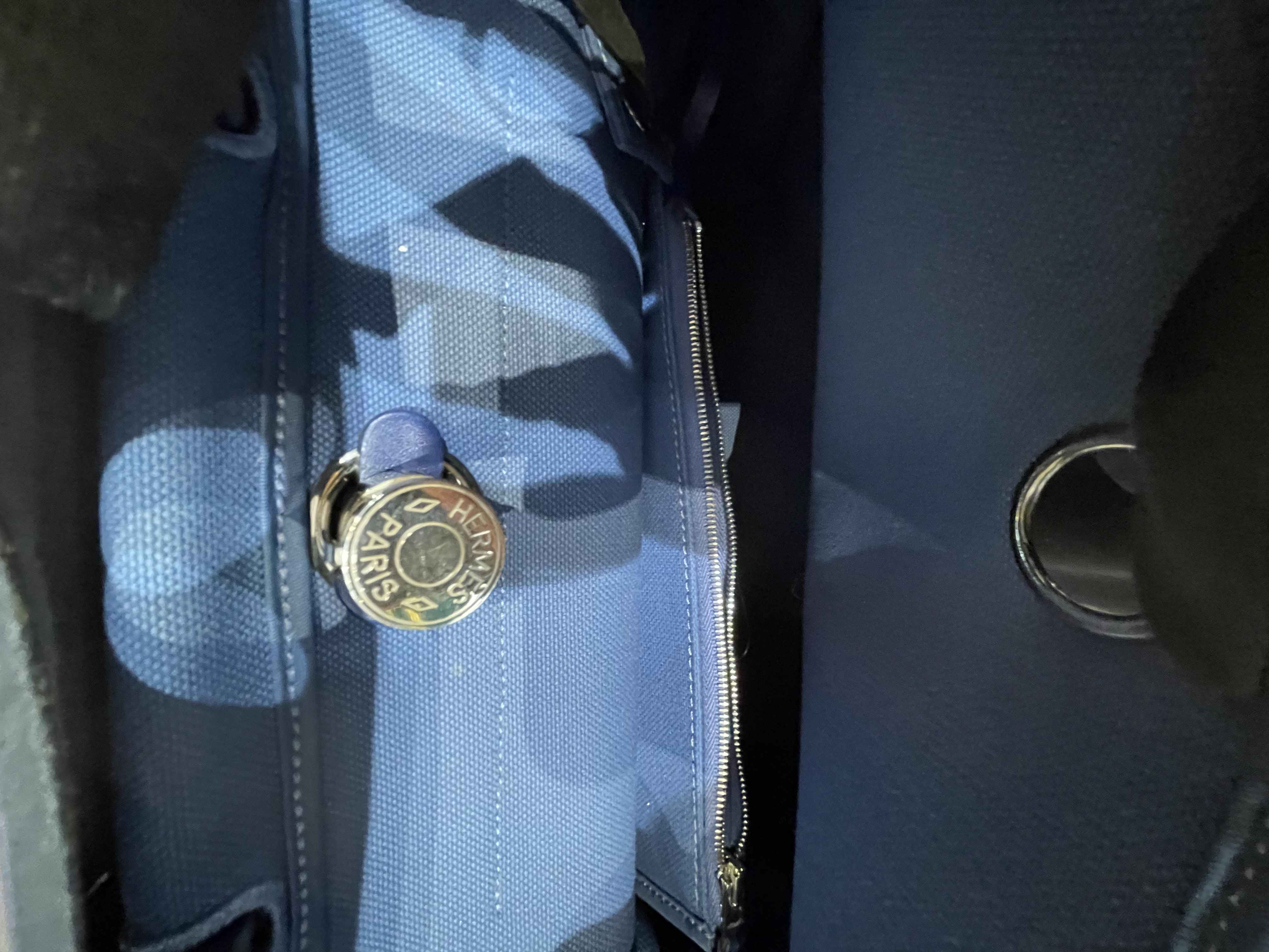 直播貨品 |  [1個-$100 2個-$300］Stamp c JJ21