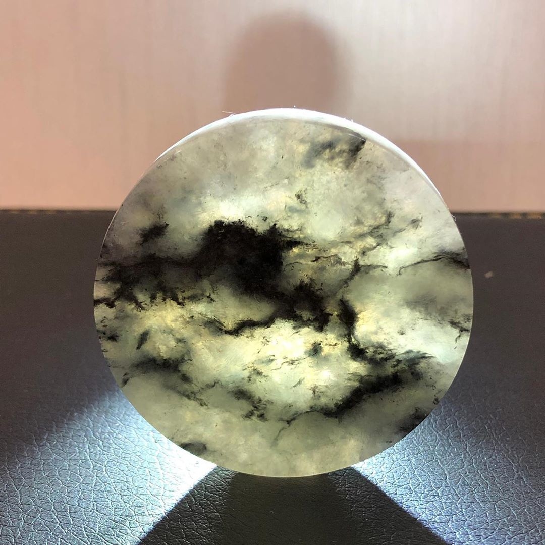 山水畫烏雞翡翠鐲心