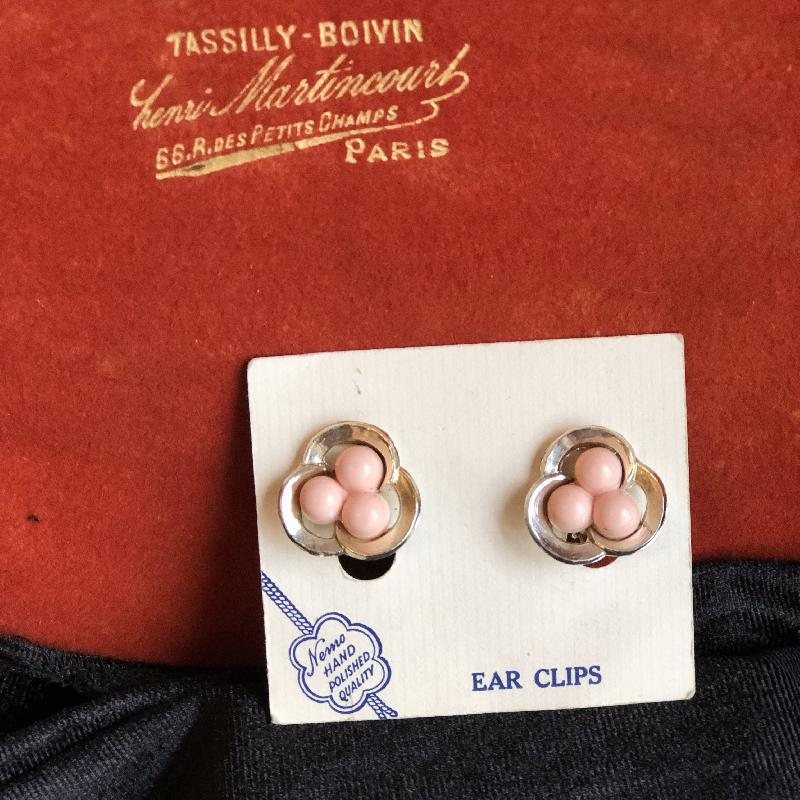 Vintage Canadian Continental Bijoux Earrings on Original Card - New Old Stock (MT1023)