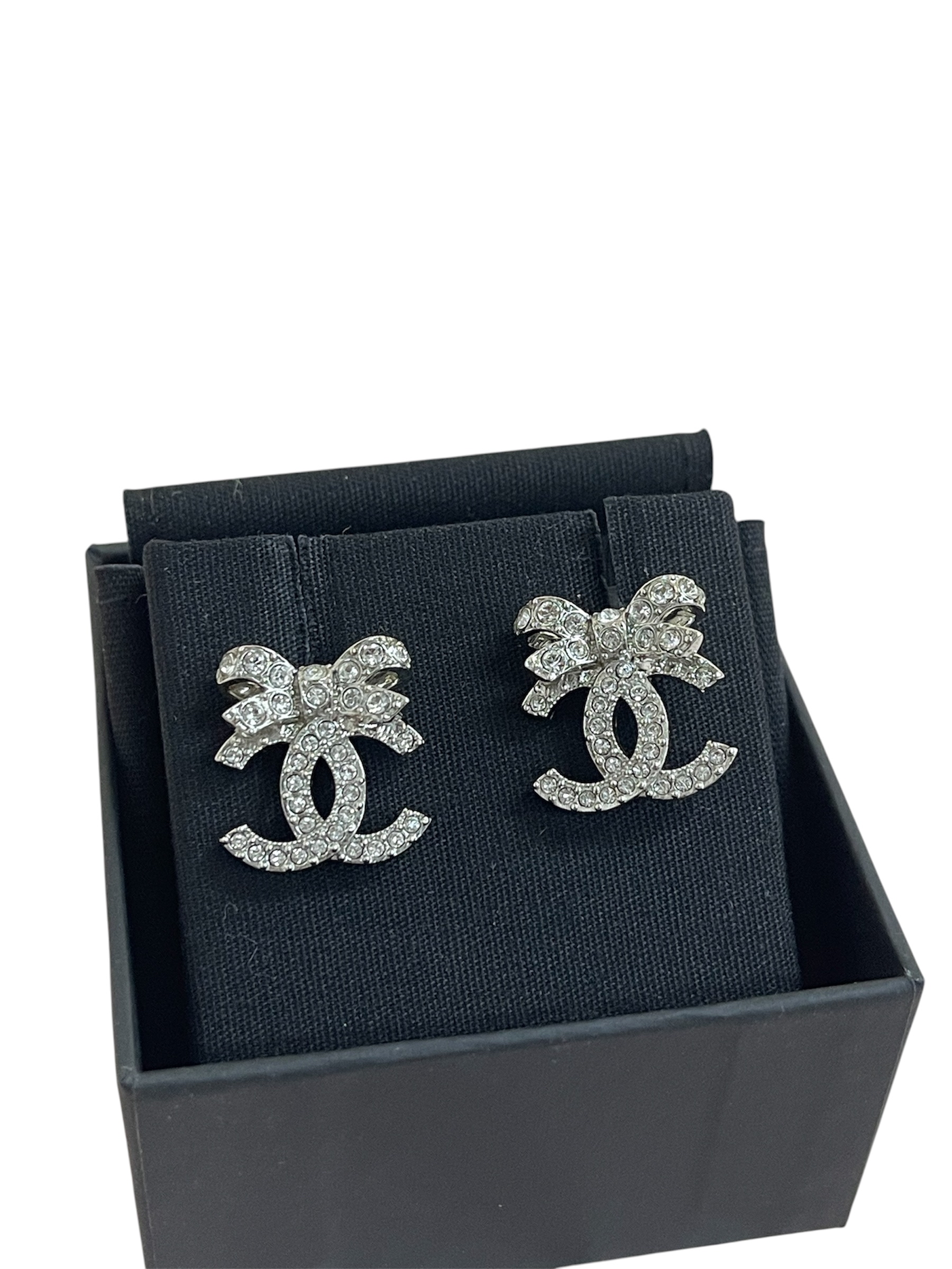 Pre-owned Chanel earrings / Product Code: 26051601