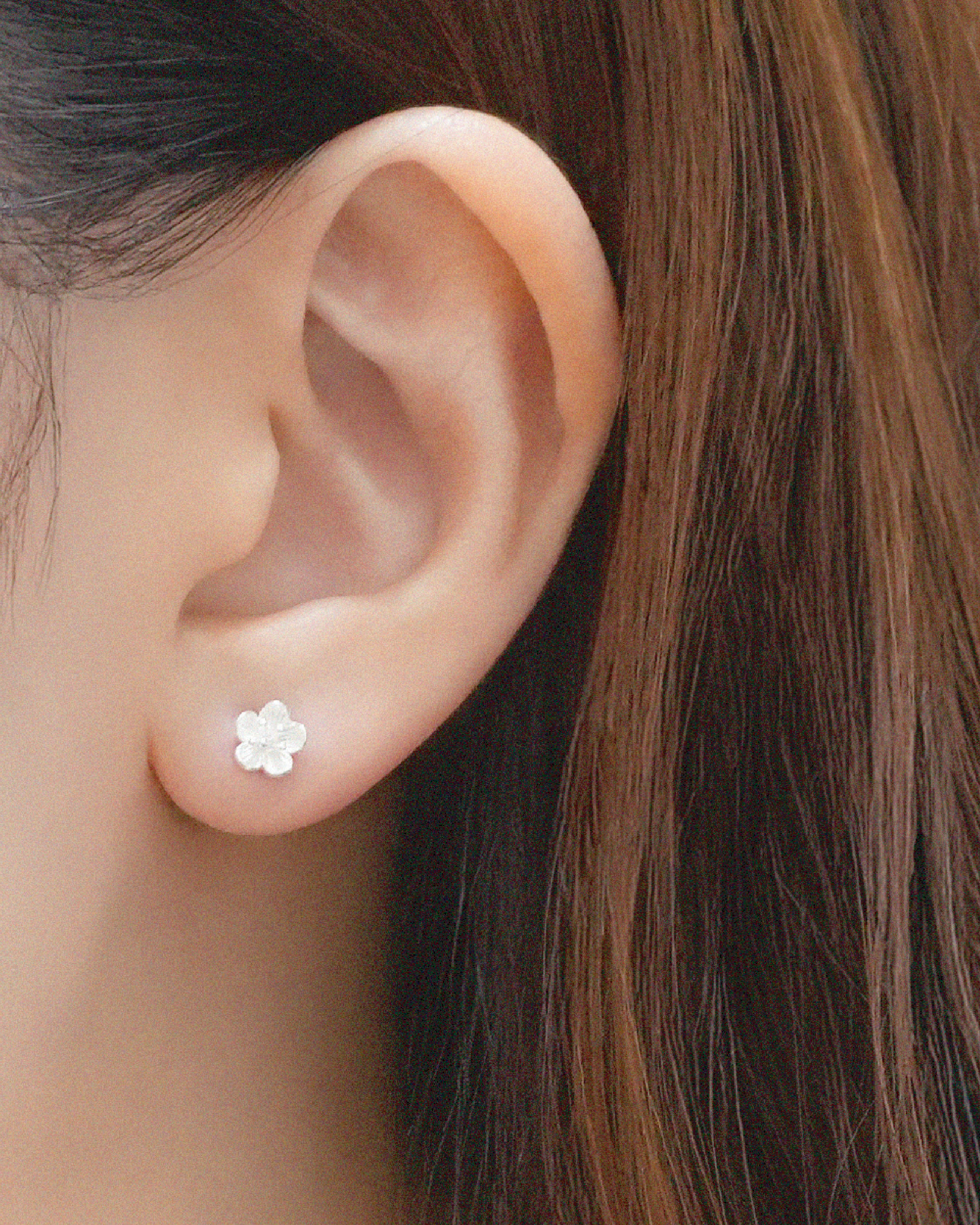 Soft Landing Petal Stud