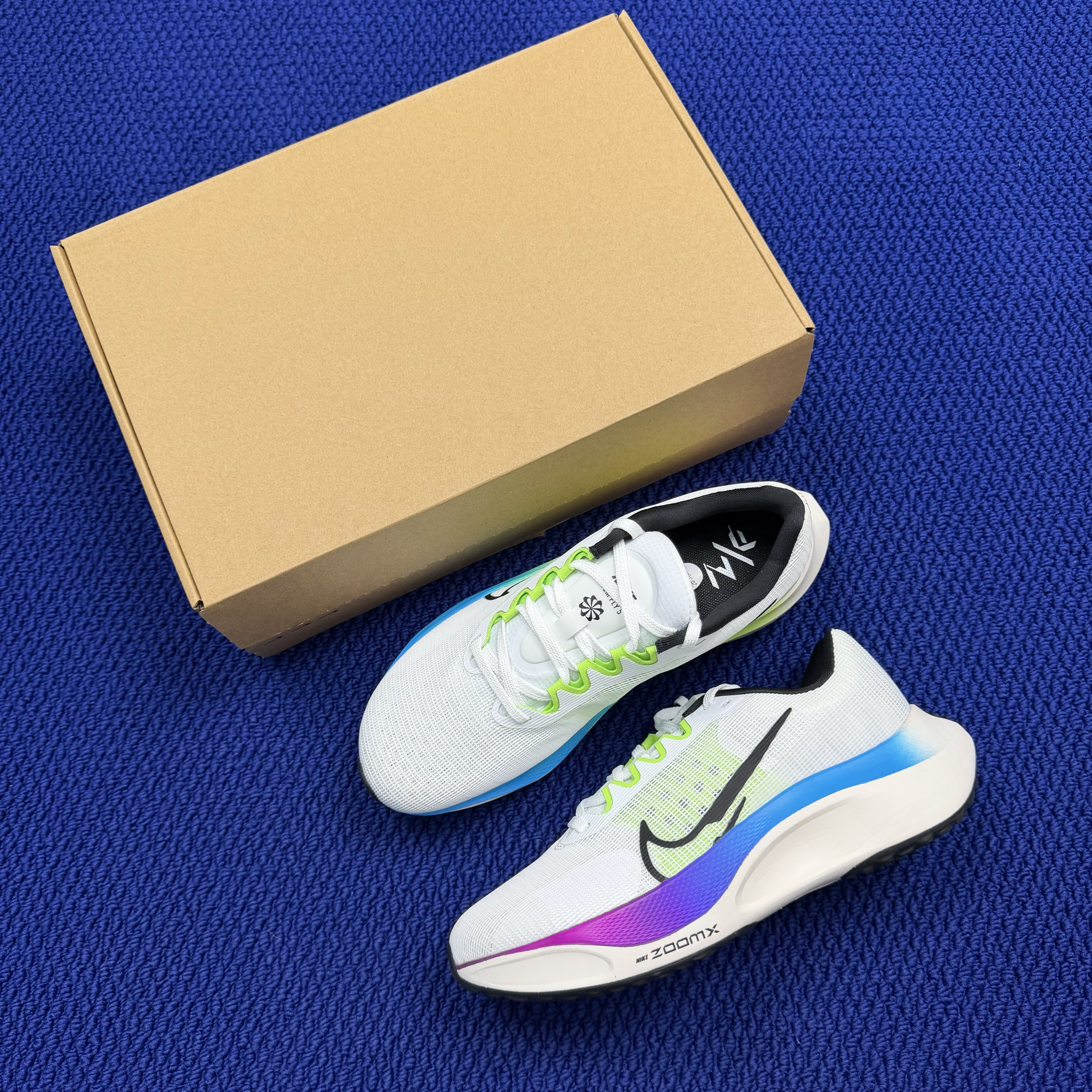 Nike Zoom Fly 5 FQ6851-101