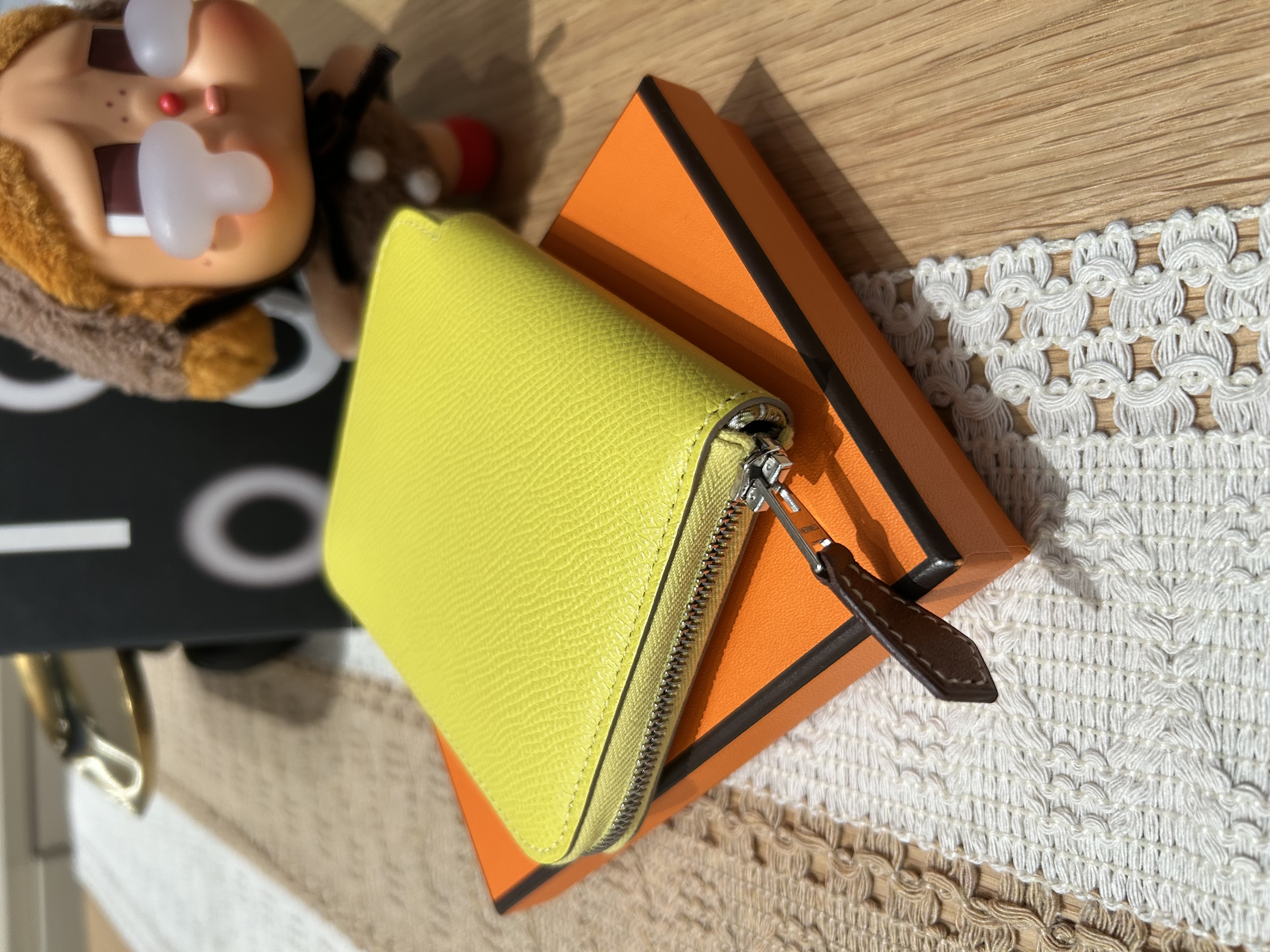 Hermes silk in wallet stamp Y Epsom 100%Authentic,98%new✅dust bag