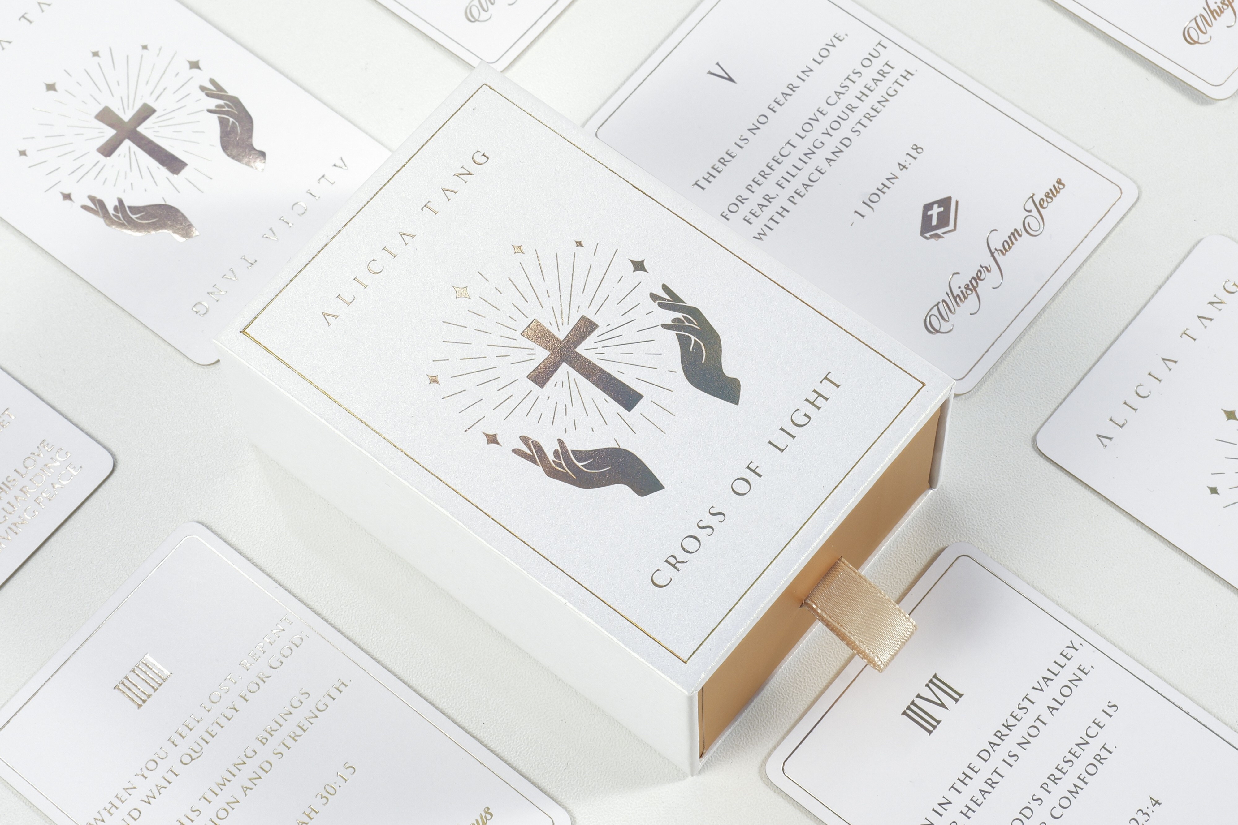 Cross of Light耶穌智慧神諭卡/ 肯定與療癒卡牌by Alicia Tang