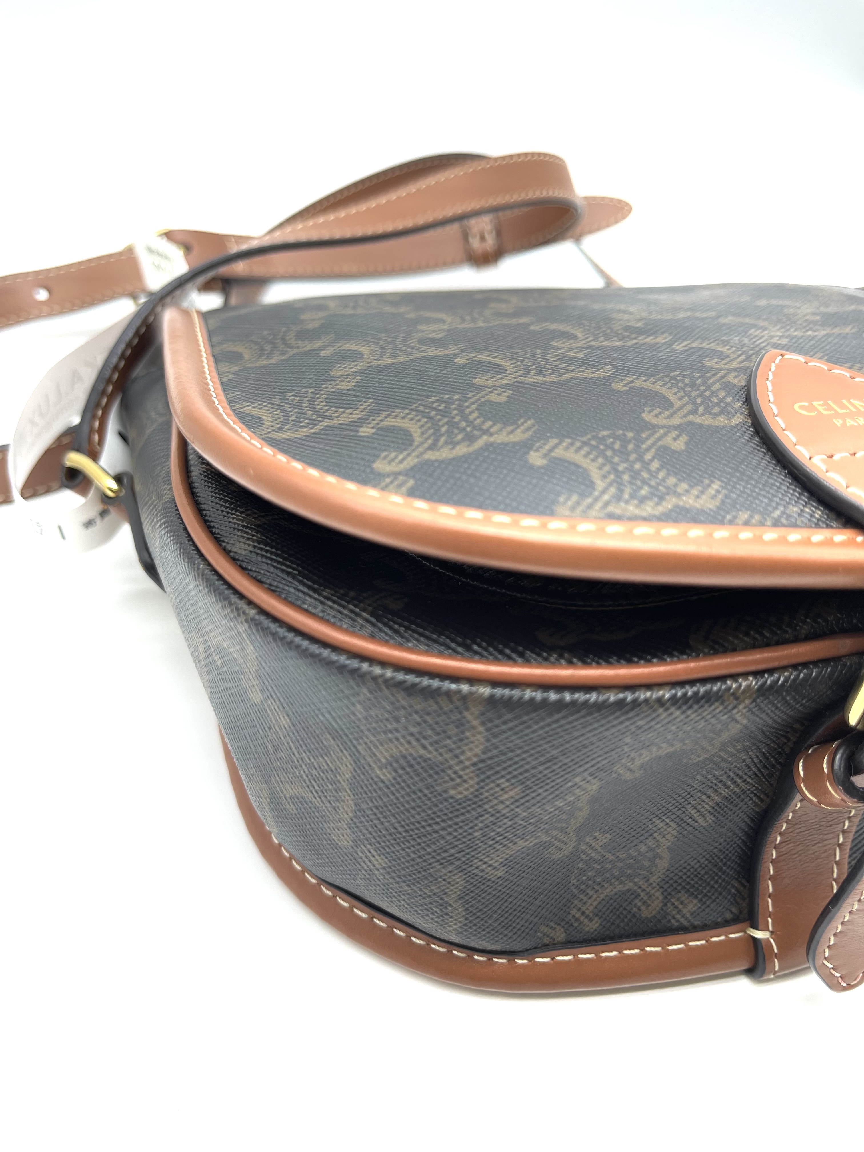 Pre-owned Celine Triomphe Canvas Folco/ Product Code: 26032001