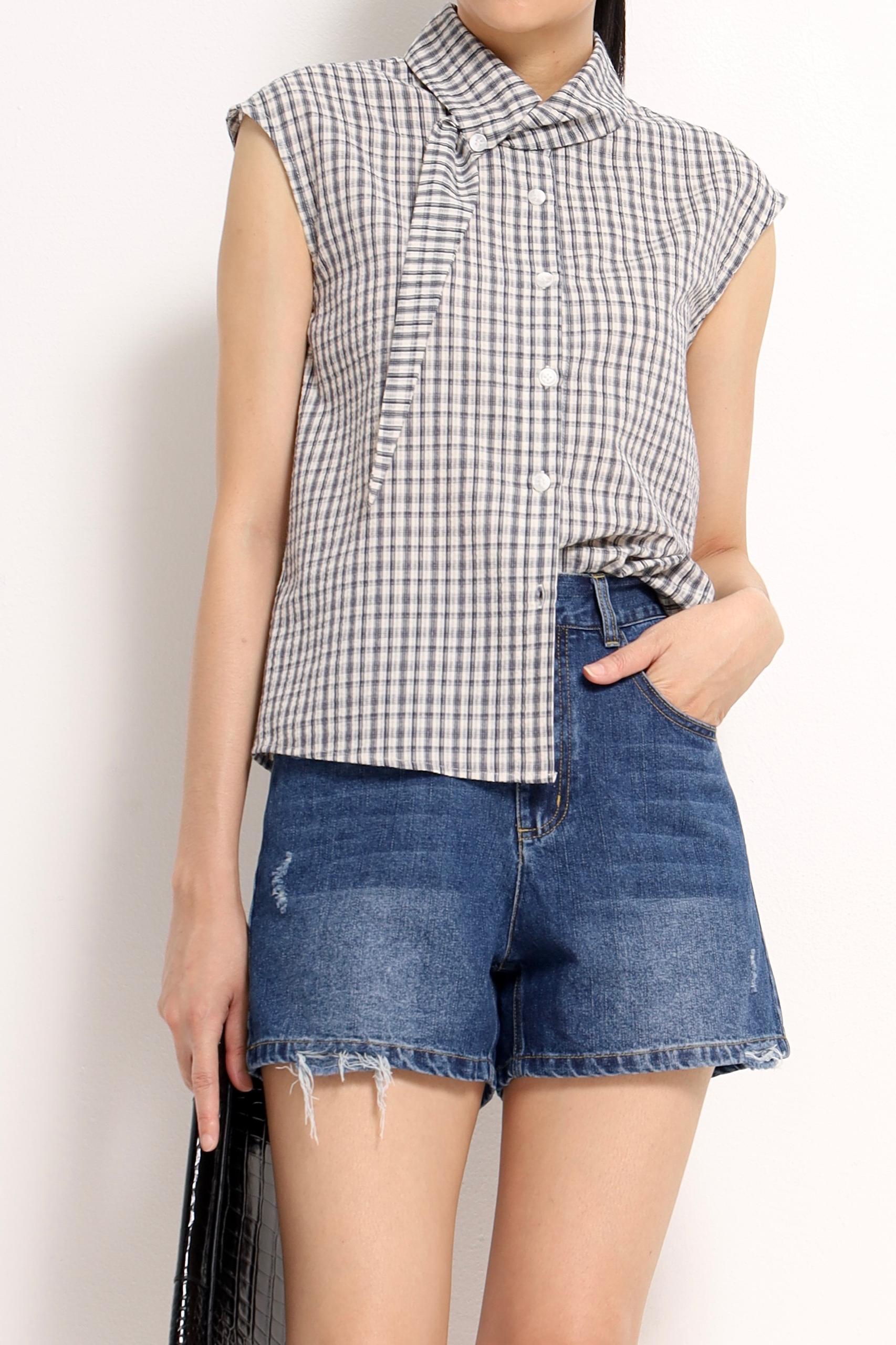 CB2759 FRONT DETAILED CHECKS  LOOSE TOP