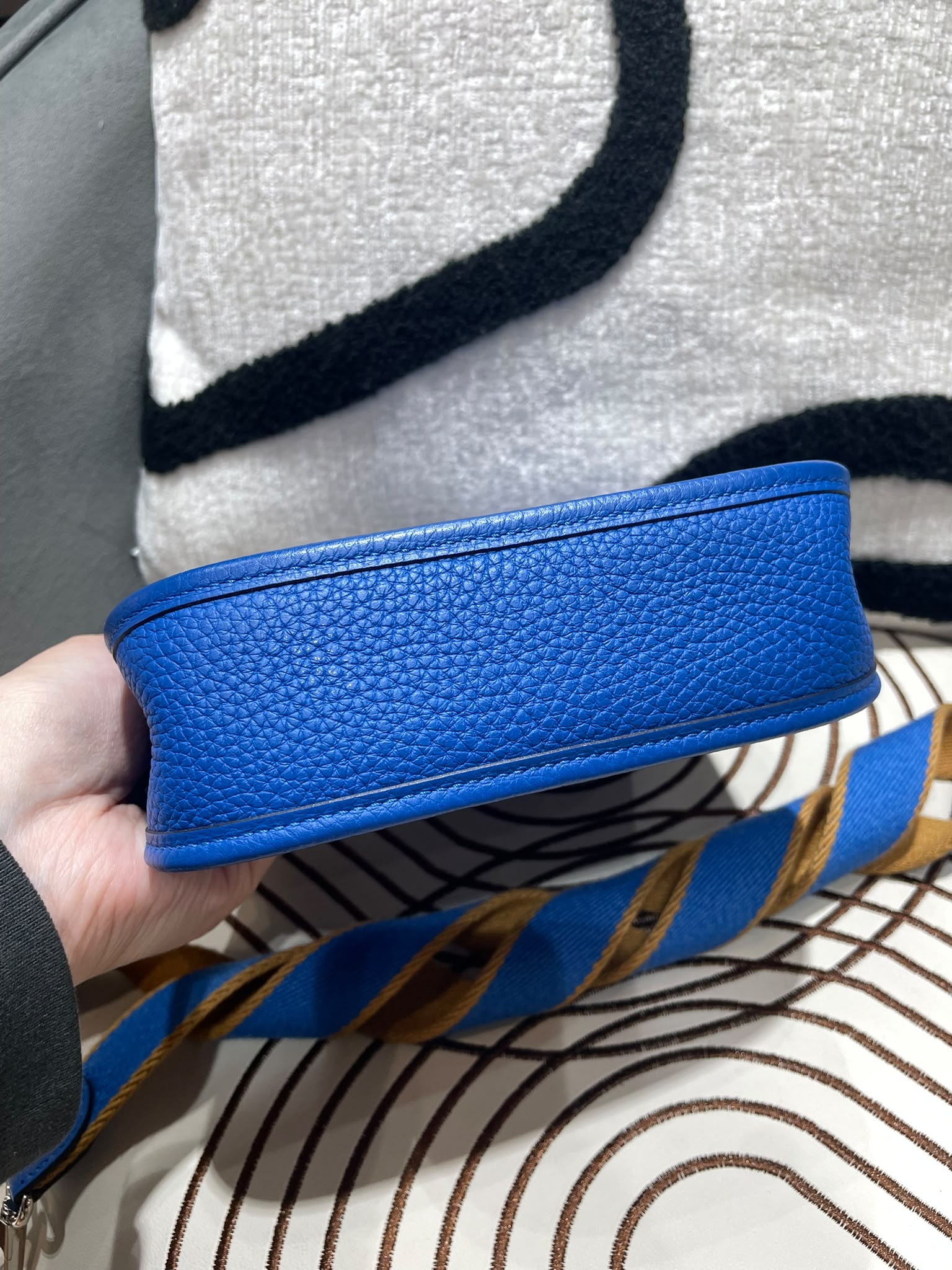 Hermes Mini Evelyne ,Stamp C 100%Authentic , 98%new  ✅strap ✅塵袋  