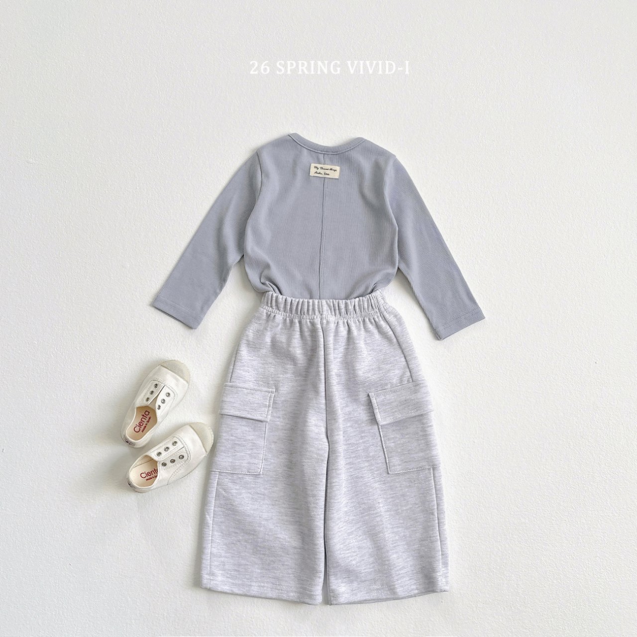 🌸預訂 韓國直送🌸🇰🇷VIVIDI四色日常純色長袖打底上衣