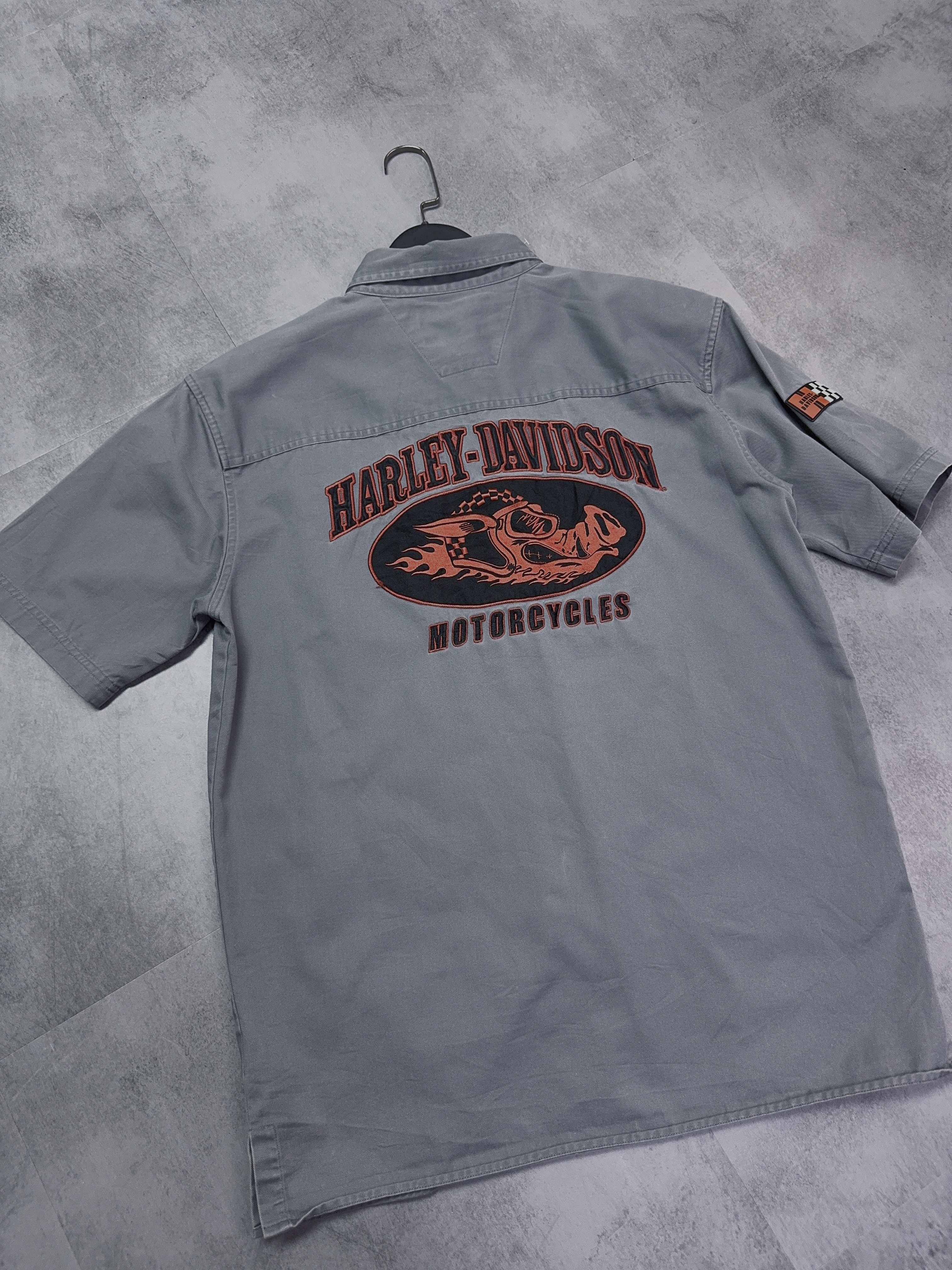 Grey Harley-Davidson -M
