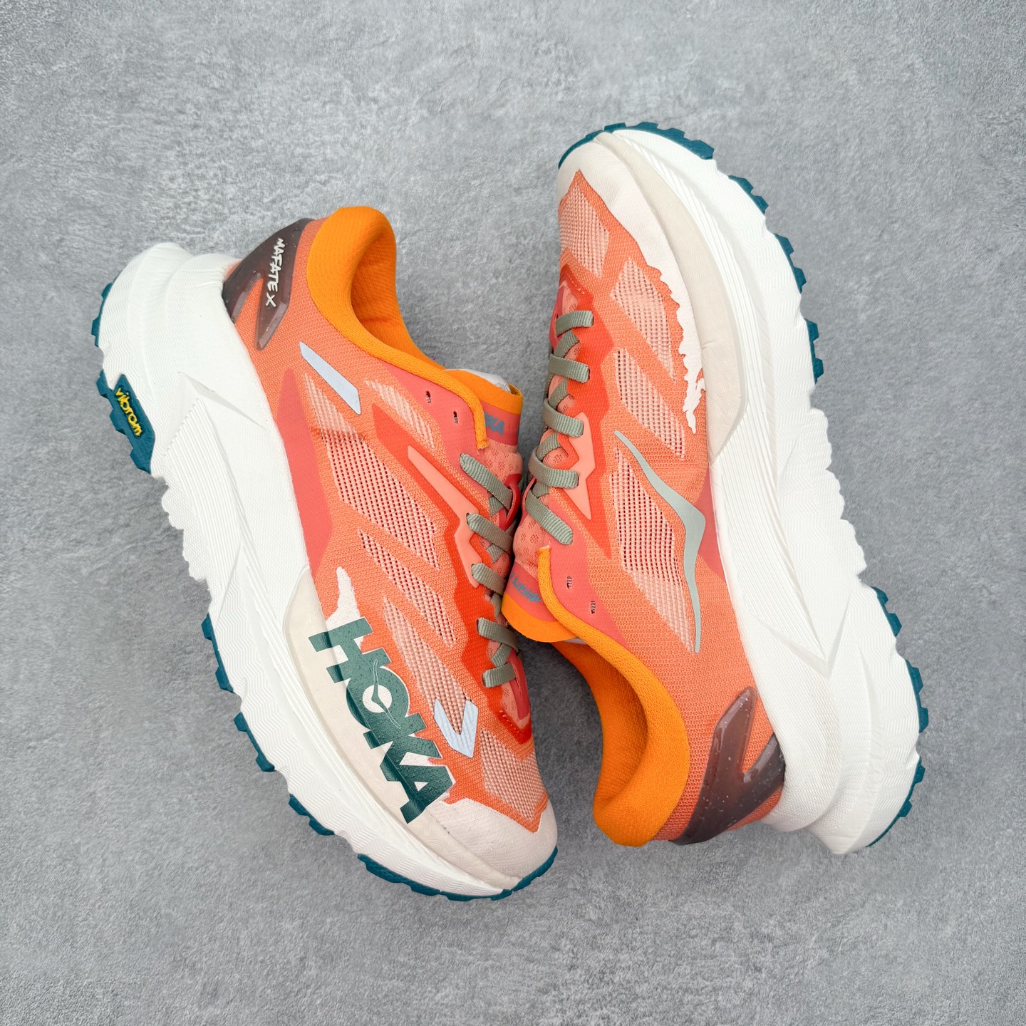 Hoka One One Mafate X