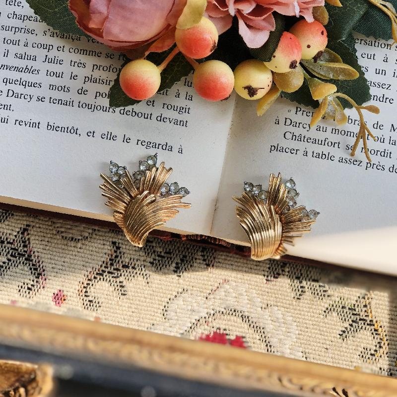Rare! C.a. 1950-60s Marcel Boucher Rose Gold and Silver Tone Two Layered Floral Clip Earrings (MT1864)