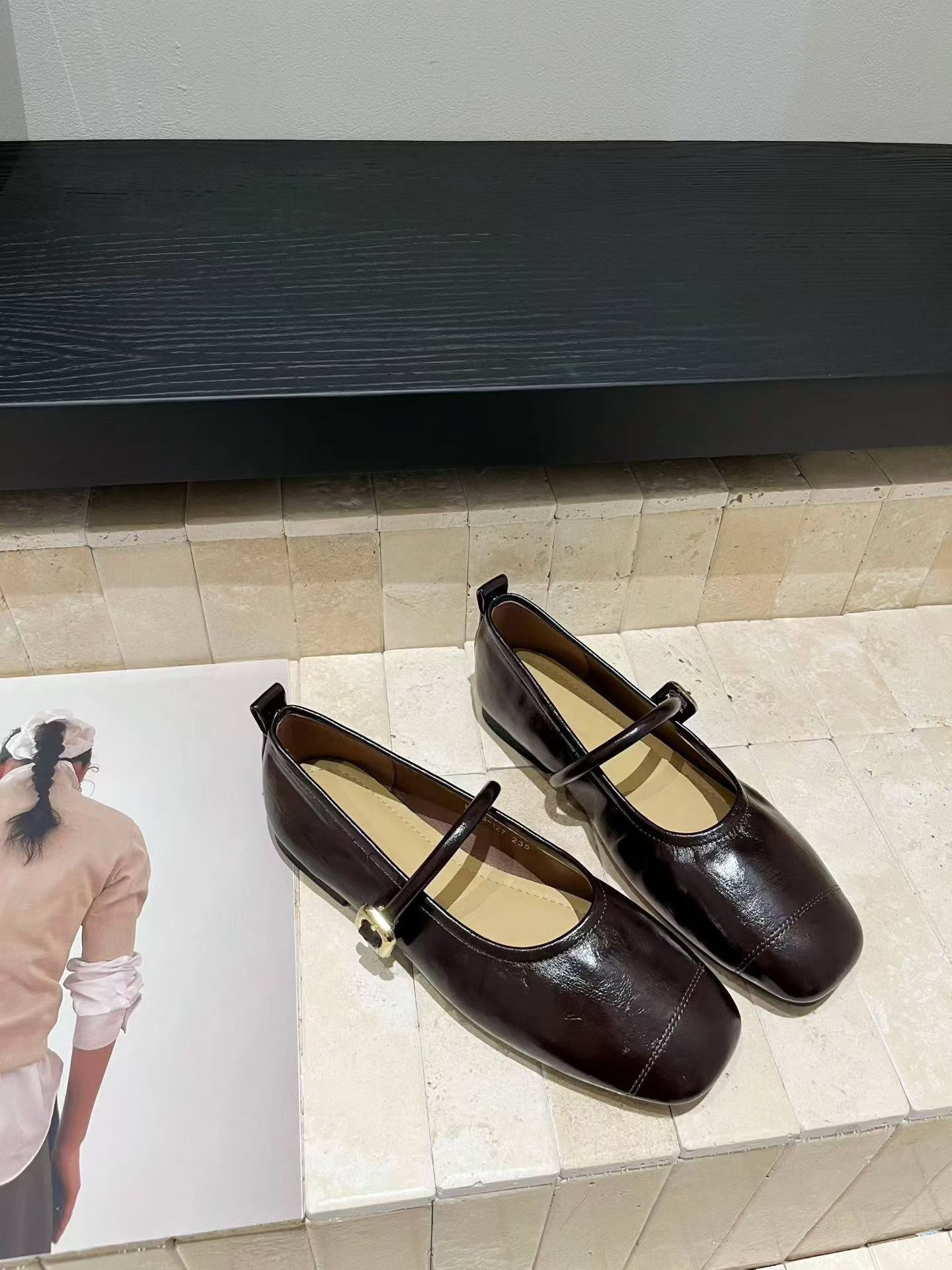 6638-127 玛丽珍平底鞋 🇨🇳