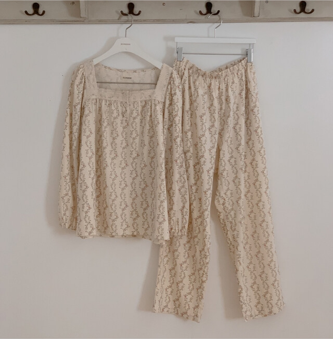 Juuneedu Cosette Flower Pajama