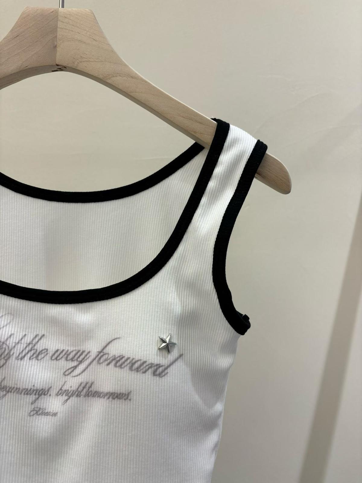 E16 拼色方領釘釘Bra top