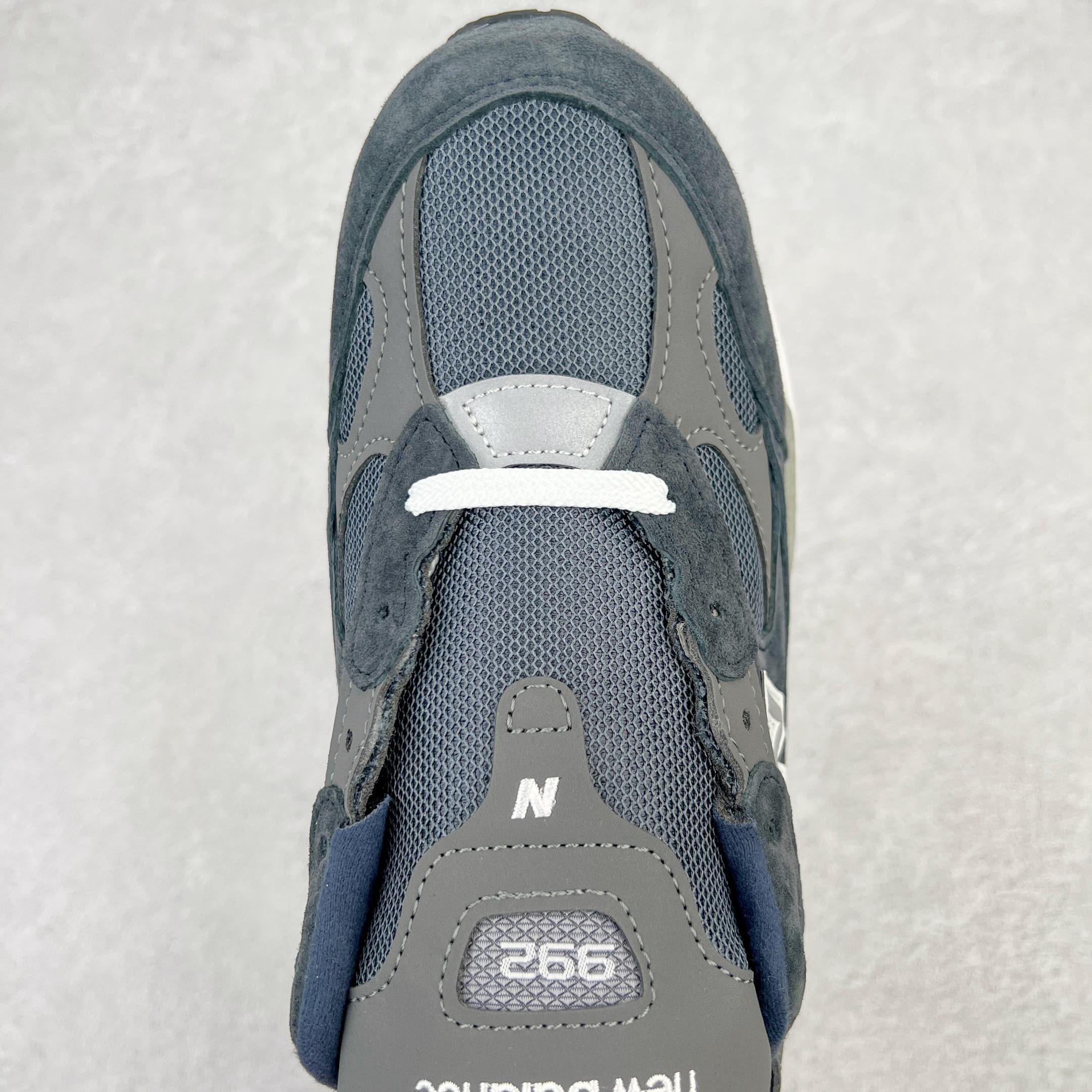 New Balance 992 M992GG