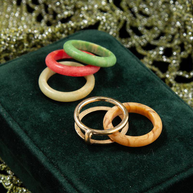 C.a. 1970s Avon 4-colour inter-changeable Ring/Pendant (EC461)