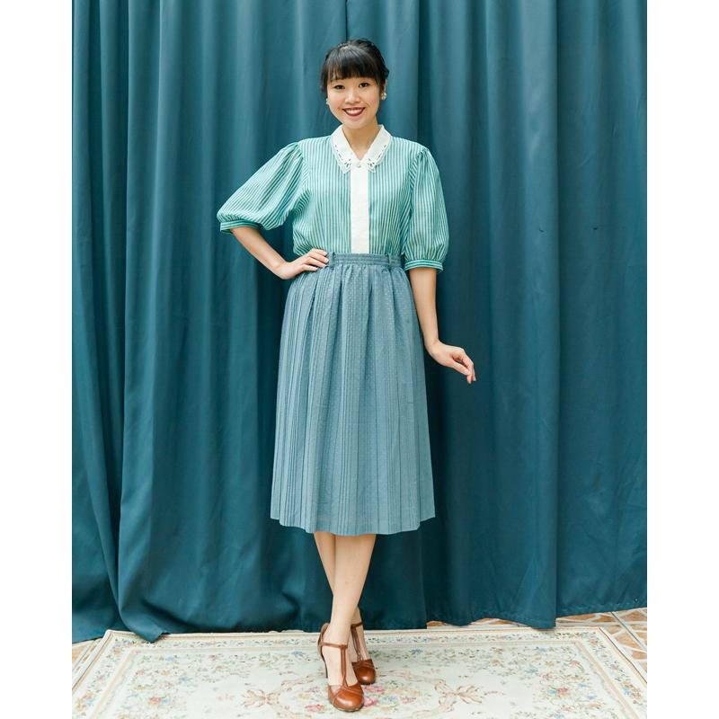 Vintage Japanese Elastic Waist Band Turquoise Textured Fabric Pleated Skirt (MT1606-21)