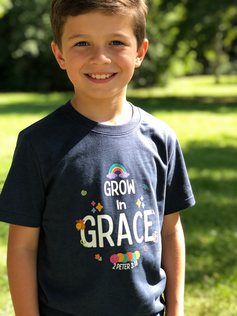 「Grow in Grace」夏日純棉短袖T恤