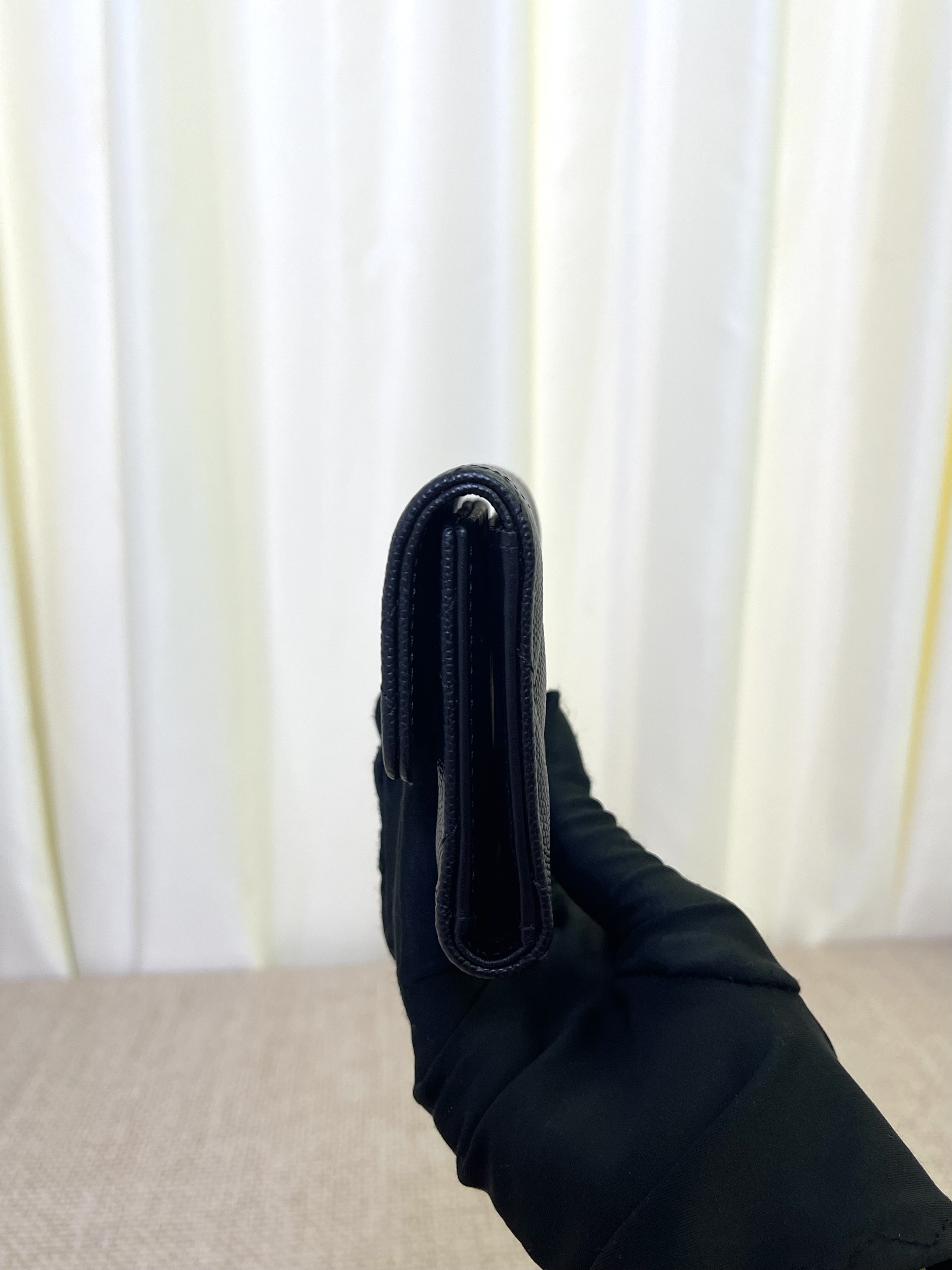 Pre owned Chanel Card Holder / Product Code: 26031112