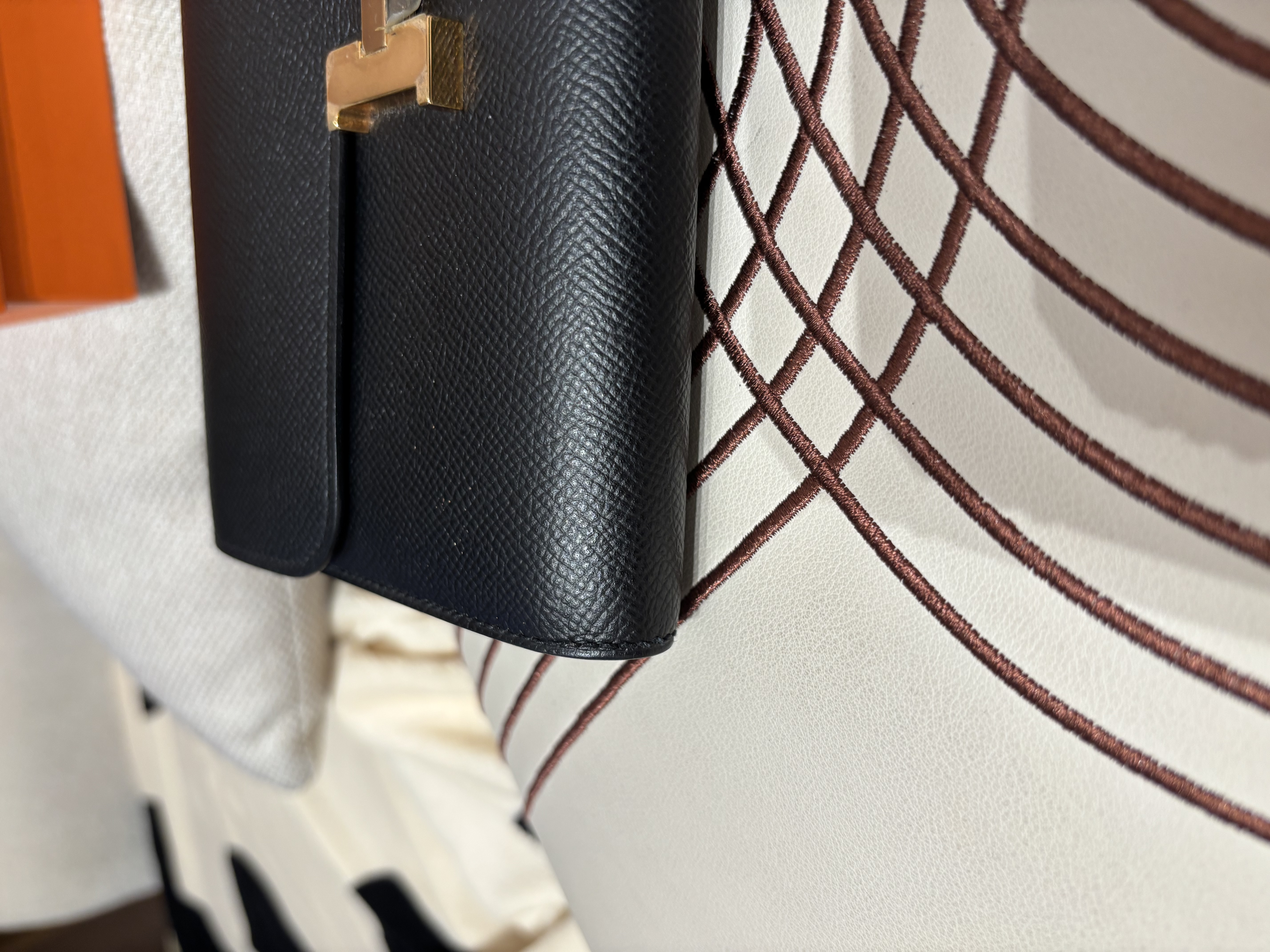 Hermes Constance wallet STAMP D ,黑色牛皮金扣 100%Authentic,95%new✅box 