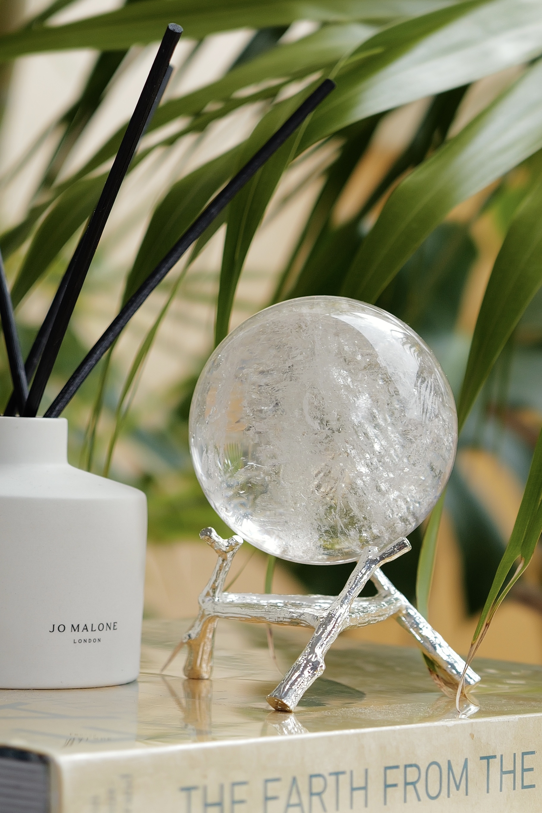   ༒1.2kg+白水晶球༒ CQOO68H8FJGJF86-RA10*JT39