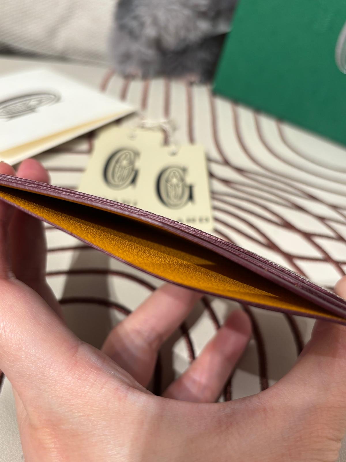 Goyard Card Holder 100%Authentic, unused✅tap booklet✅Box