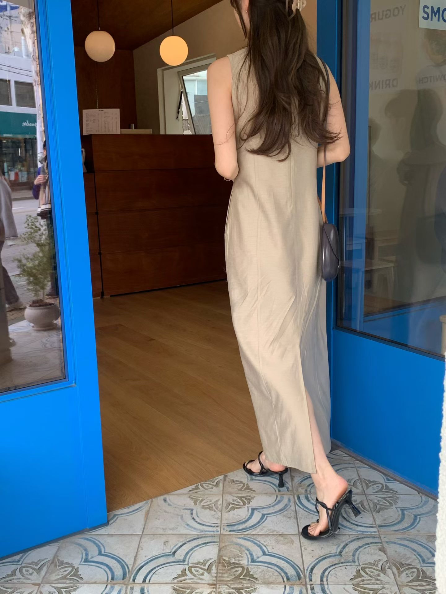 Elegant one piece long dress (with inner dress)