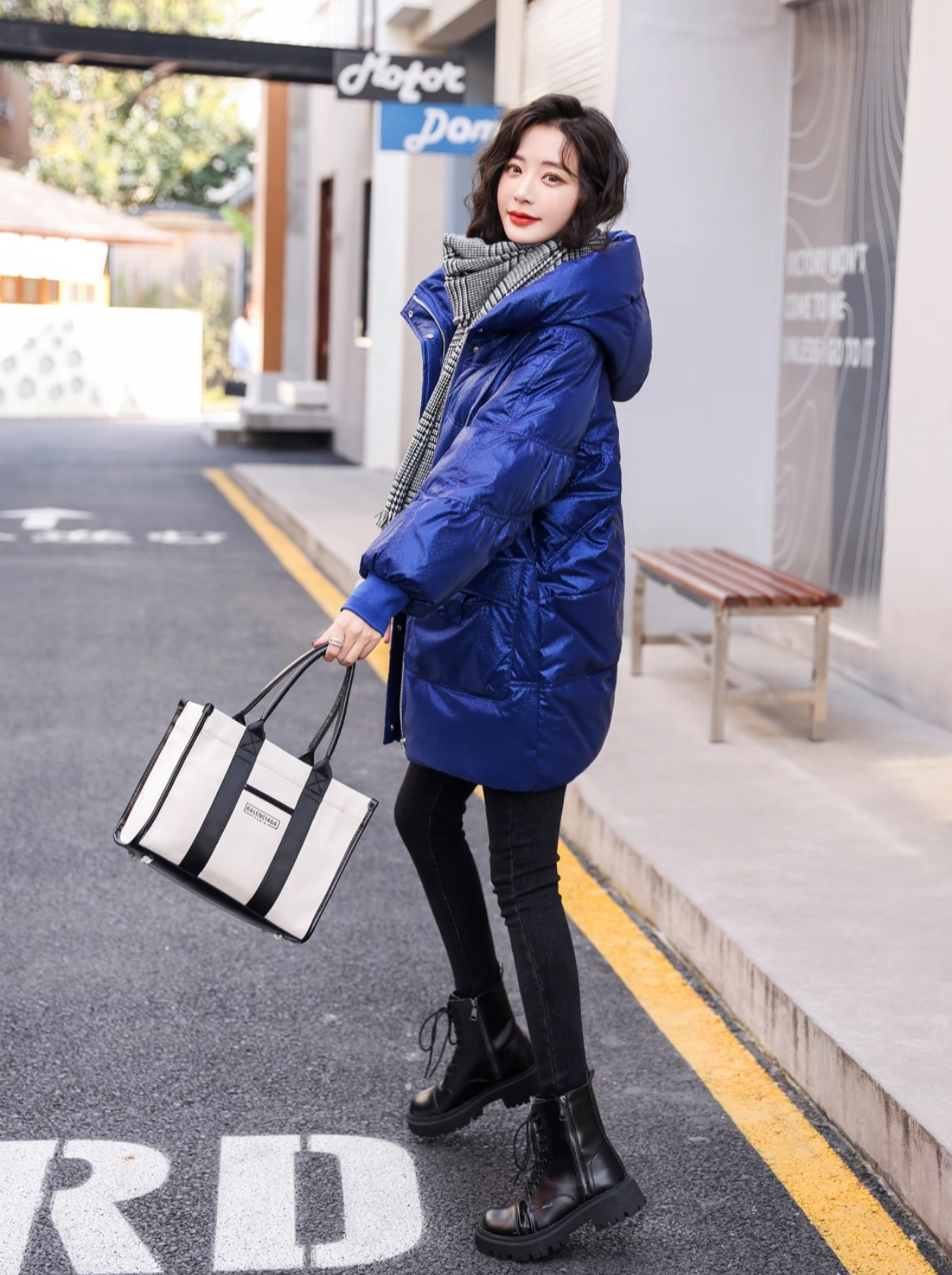 Balenciaga 白色帆布 Tote Bag