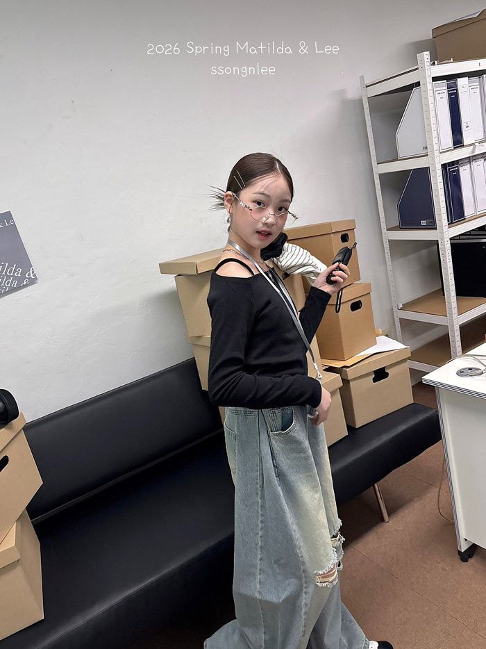 🇰🇷Matilda&Lee tee