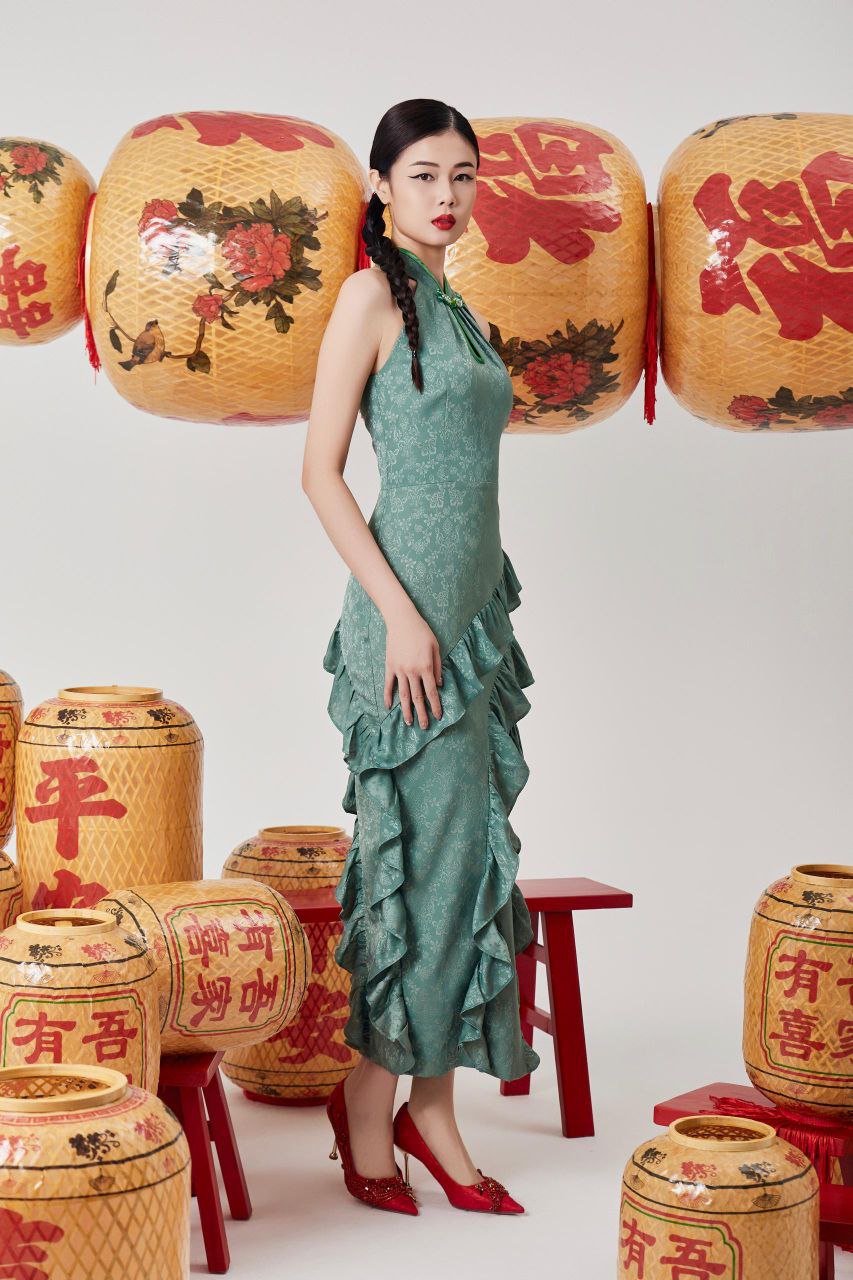 Cut in旗袍连身裙 2112