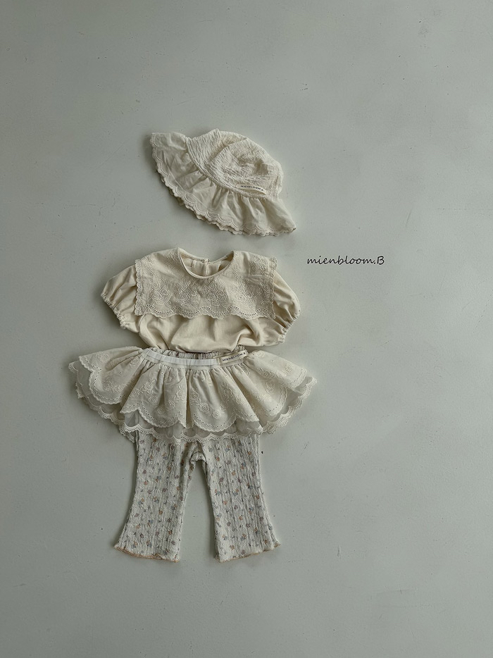 🇰🇷mienbloom.b tee