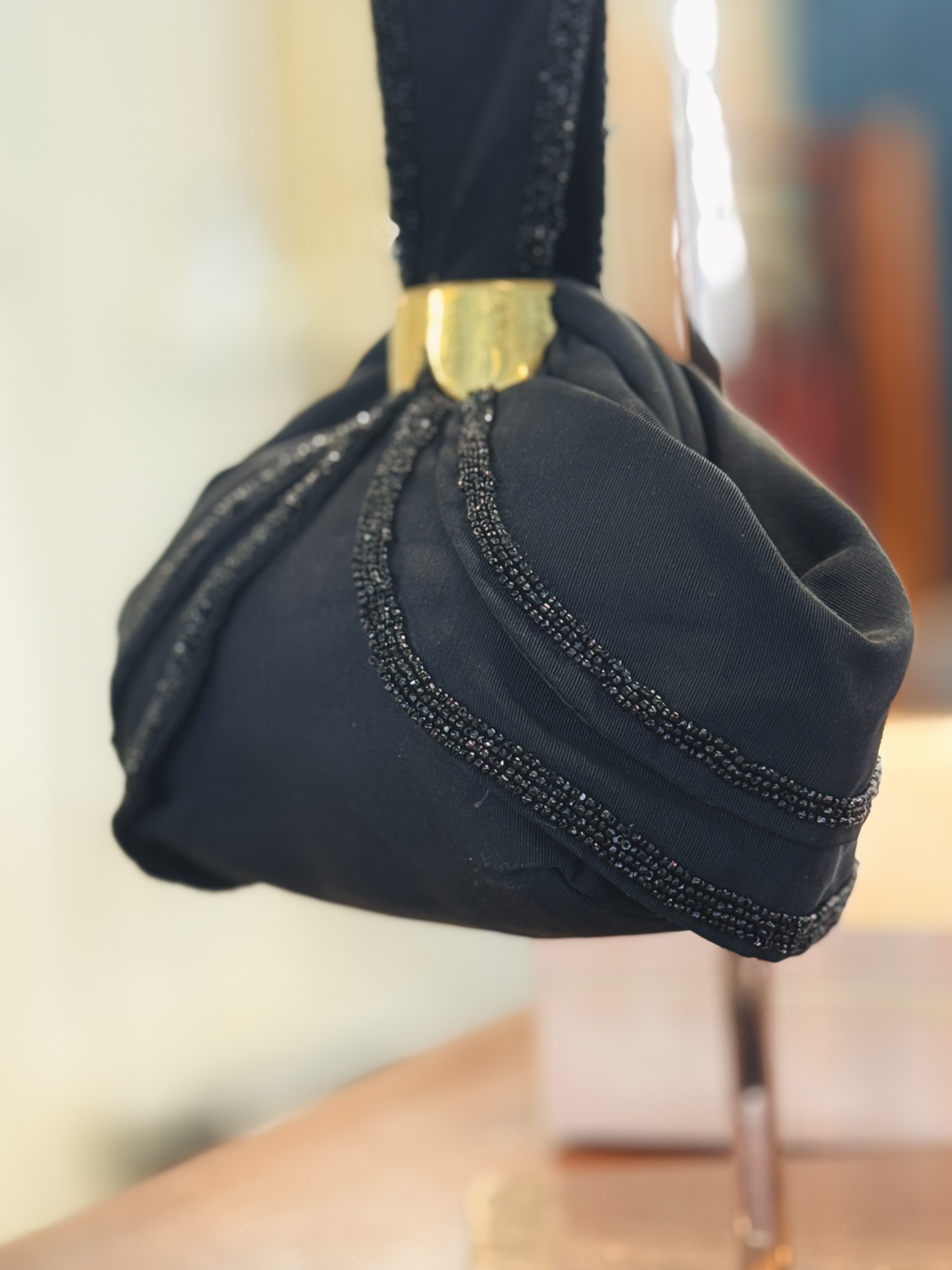 1950s Art Deco Inspired L&M "Lennox & Meisel Spot Lite Collection Sculptural Beaded Bag (MT2510)