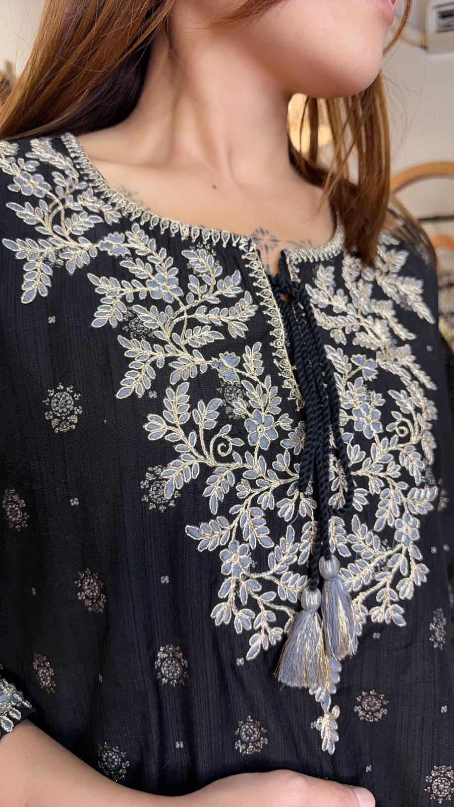 3574 Black Lace Mid Sleeve Kurta