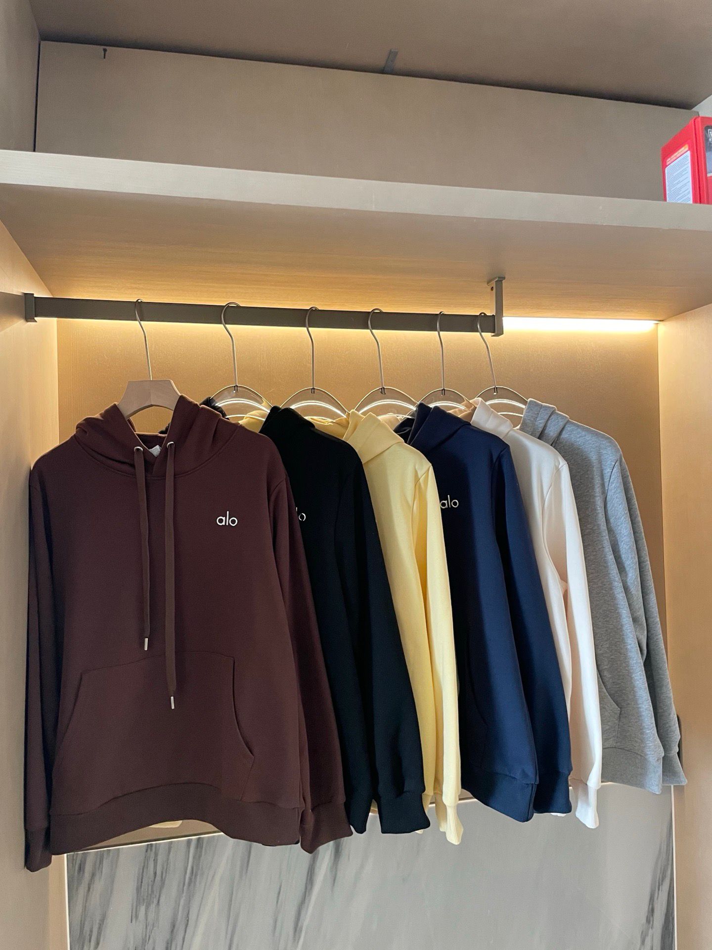 $230件。 Alo春季新款字母衛衣帽衫