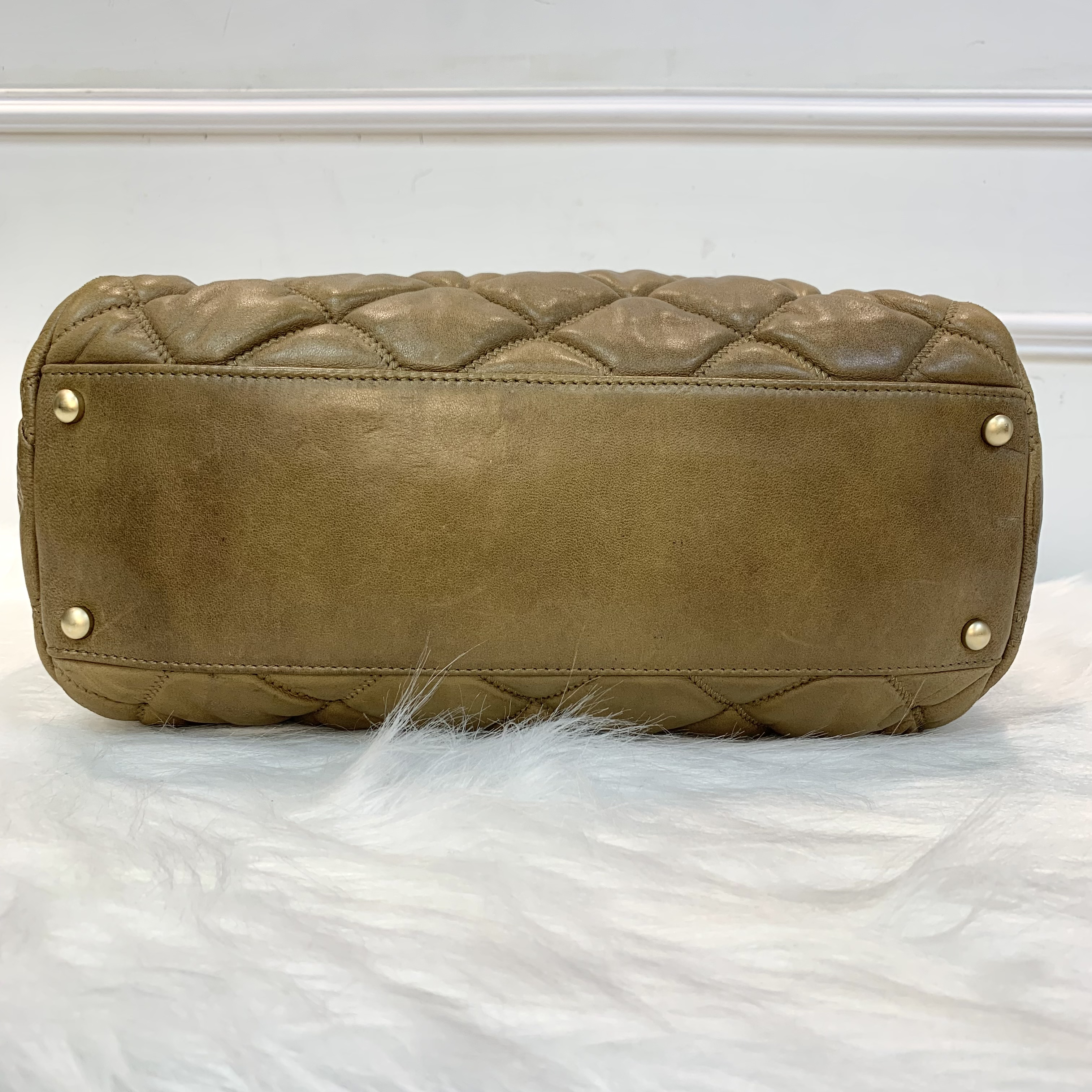 Chanel 羊皮皮革 bubble bag Chain Shoulder金扣鏈帶肩背袋