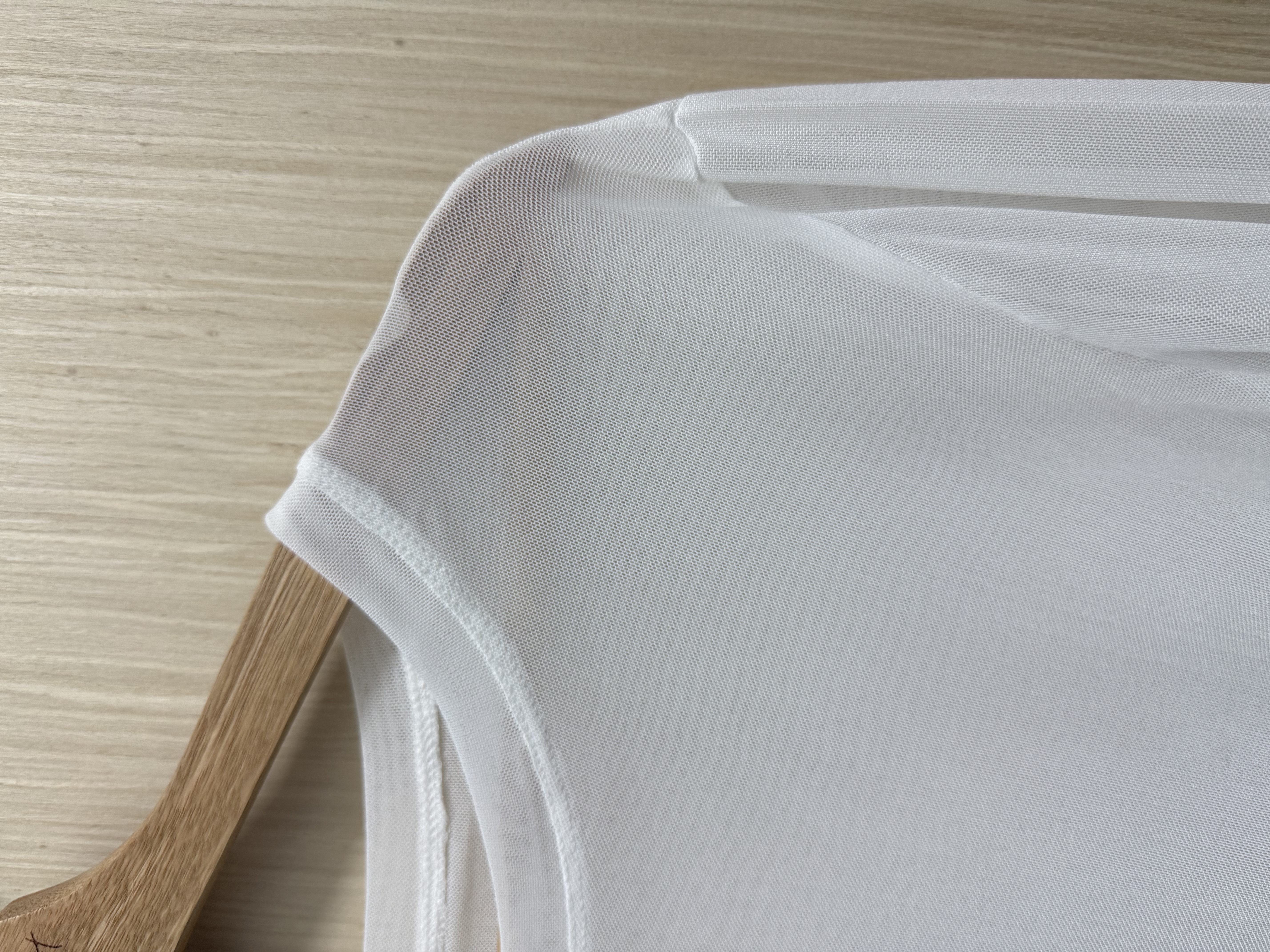 紗質透膚𝐭𝐨𝐩