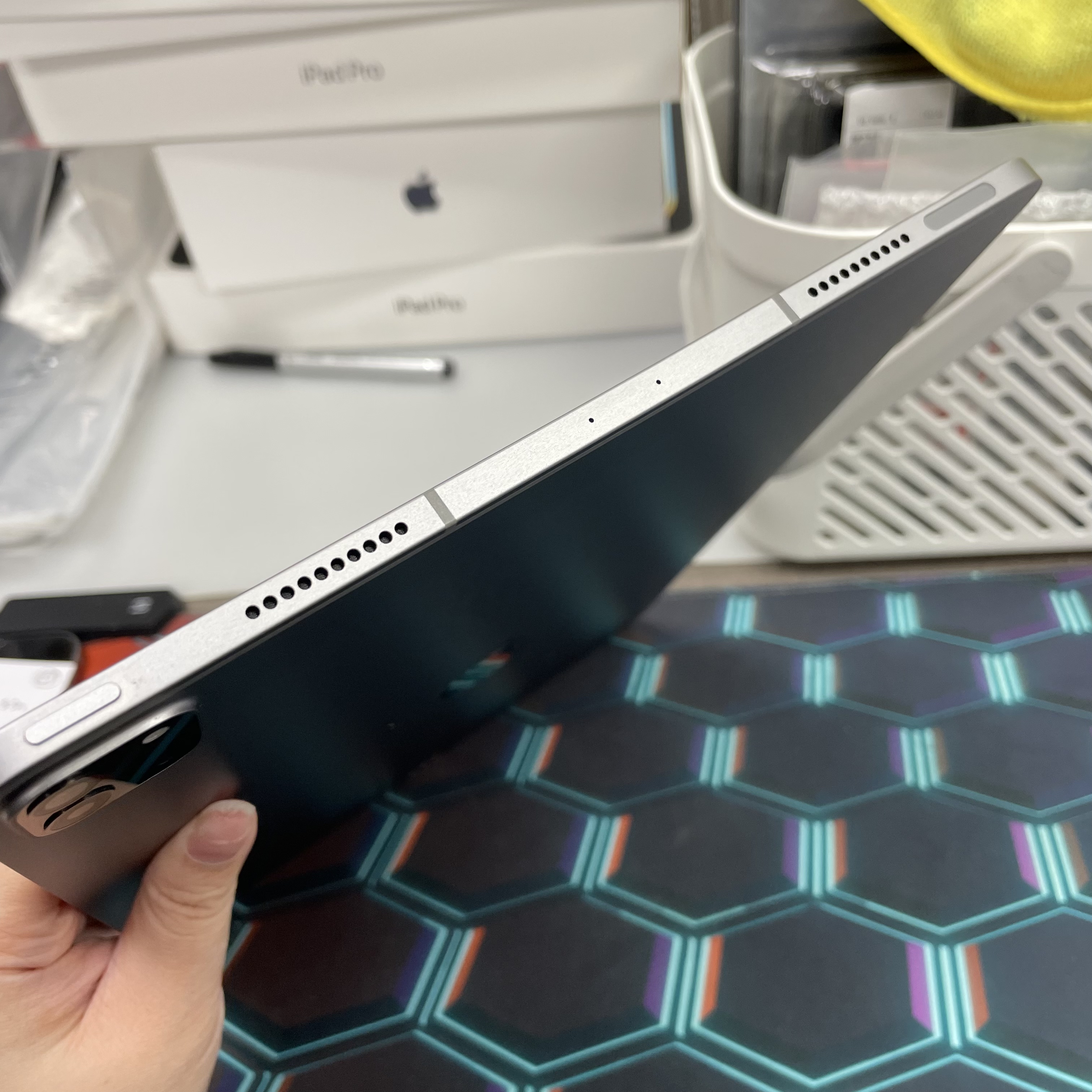 *773894CA iPad Pro 6 12.9吋 M2 超靚機 256GB 插卡版 灰色 gray