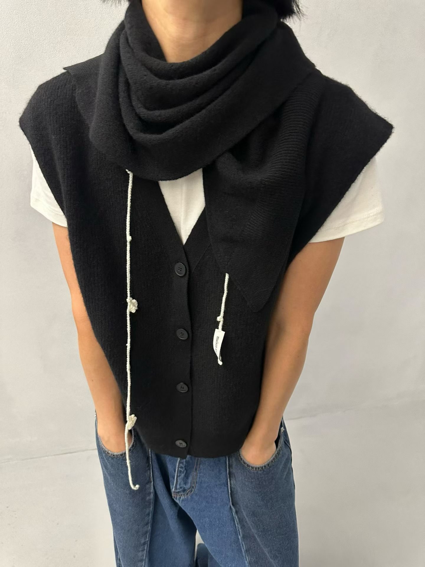(2026FW) MAISONSTAFF - VEST  WITH SCARF