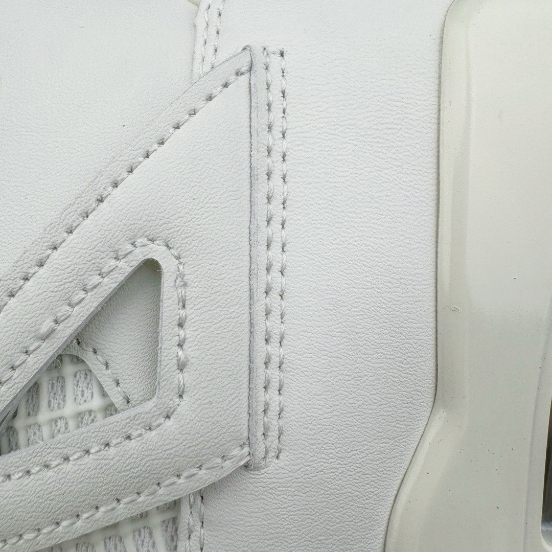 Nike Air Jordan 4 Retro "Metallic Gold" AQ9129-170