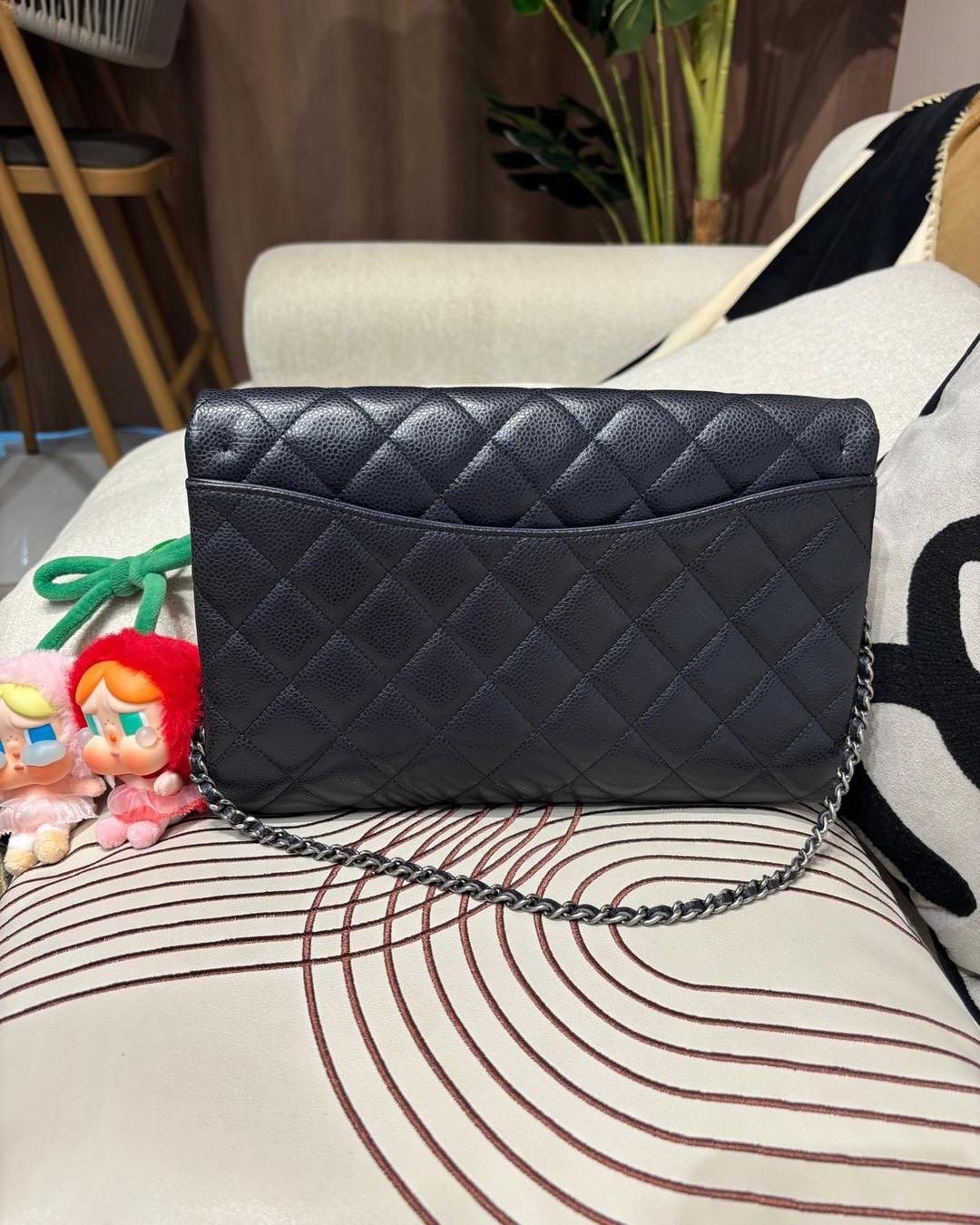 Chanel flap bag navy 荔枝牛皮 W27.5x18cm 100%Authentic ,95%new  ✅21 card✅dust bag✅盒 