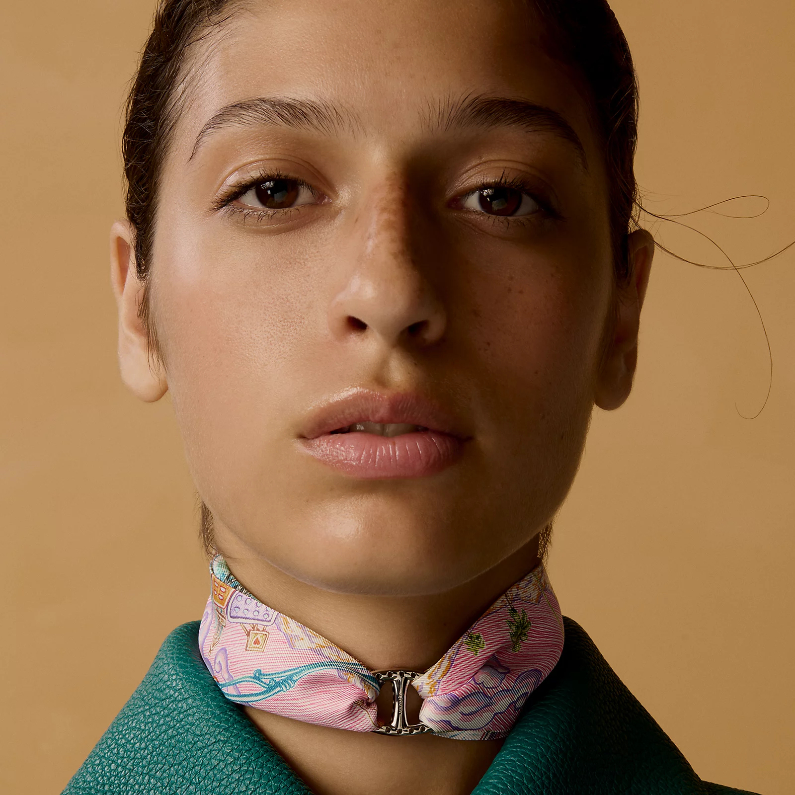 Hermes 全新🆕 Mini Chaine d'Ancre Perforee 鍍銀絲巾扣