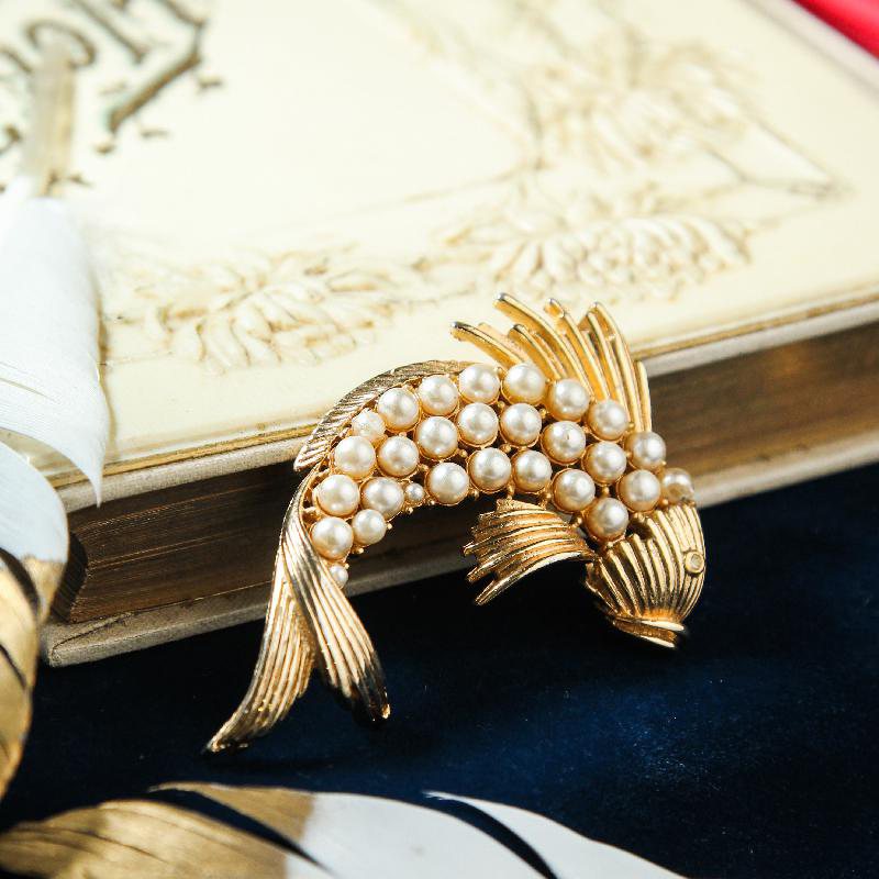 RARE! 1960-70s Cluster Pearl Golden Fish Brooch(FC262)