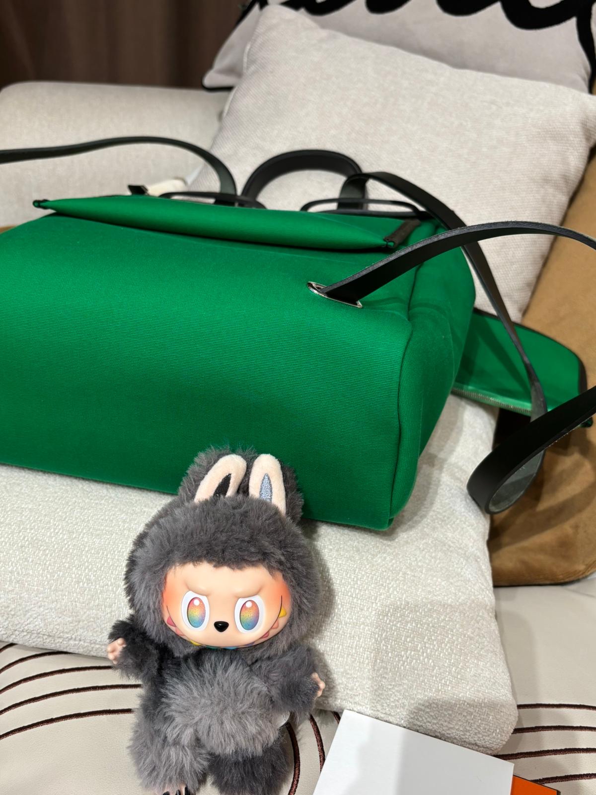 Hermes Herbag backpack Stamp Y 1K Bamboo 100%Authentic, 99%New ✅香港專門店收據✅Dust bag ✅Box