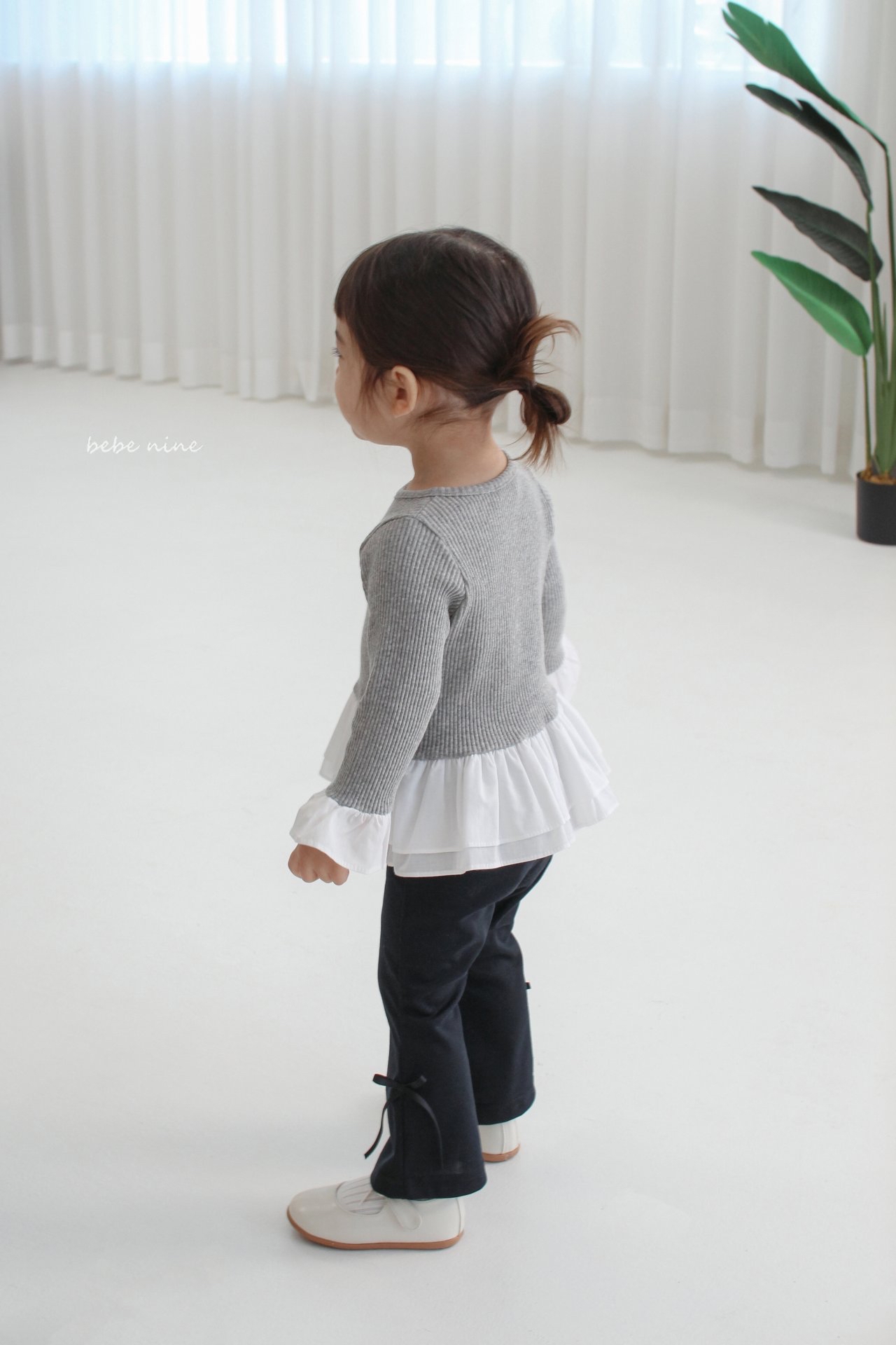 🌸預訂 韓國直送🌸🇰🇷Bebenine三色荷葉花邊下擺長袖上衣